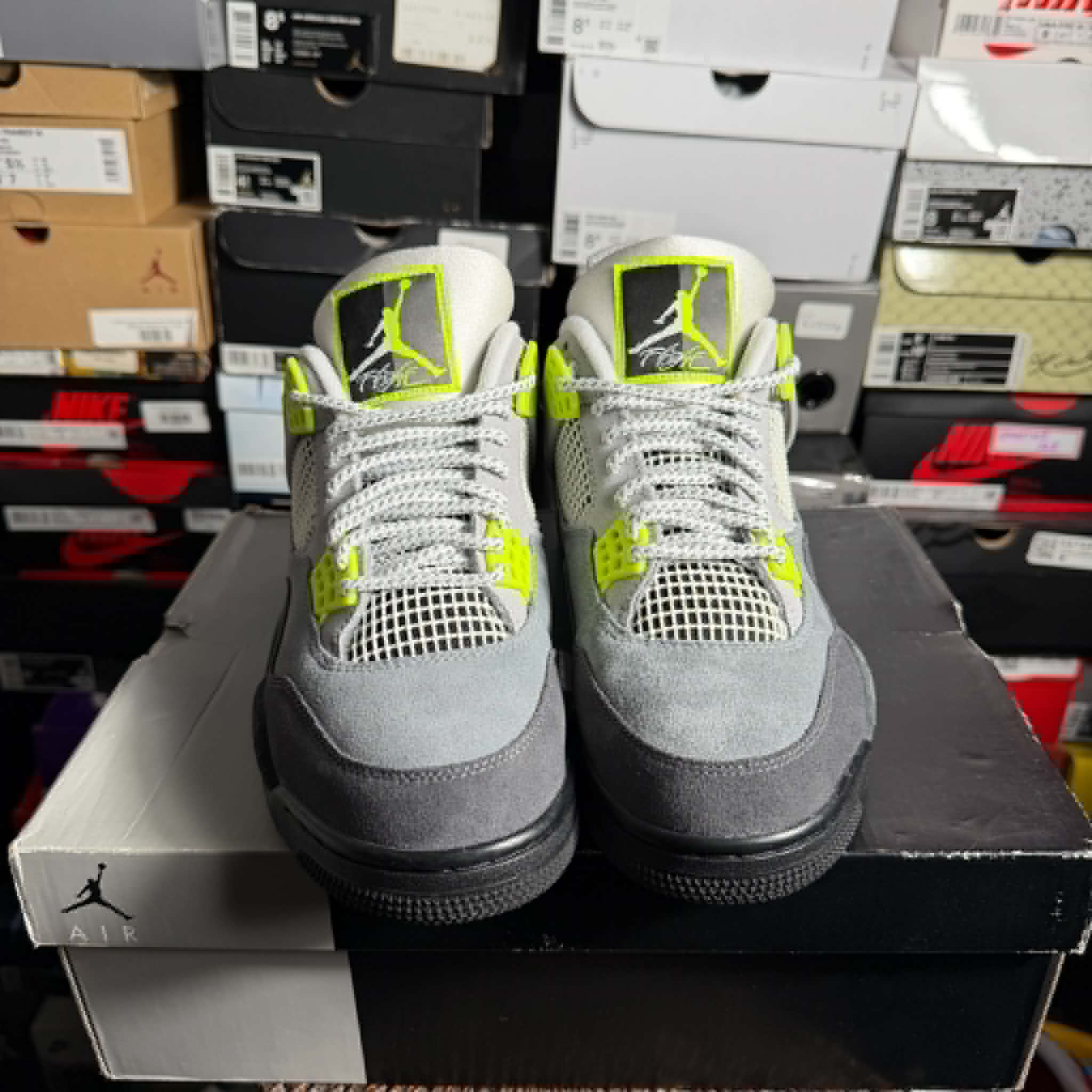 Jordan 4 Neon - Size 10 Mens - Preowned  - OG All