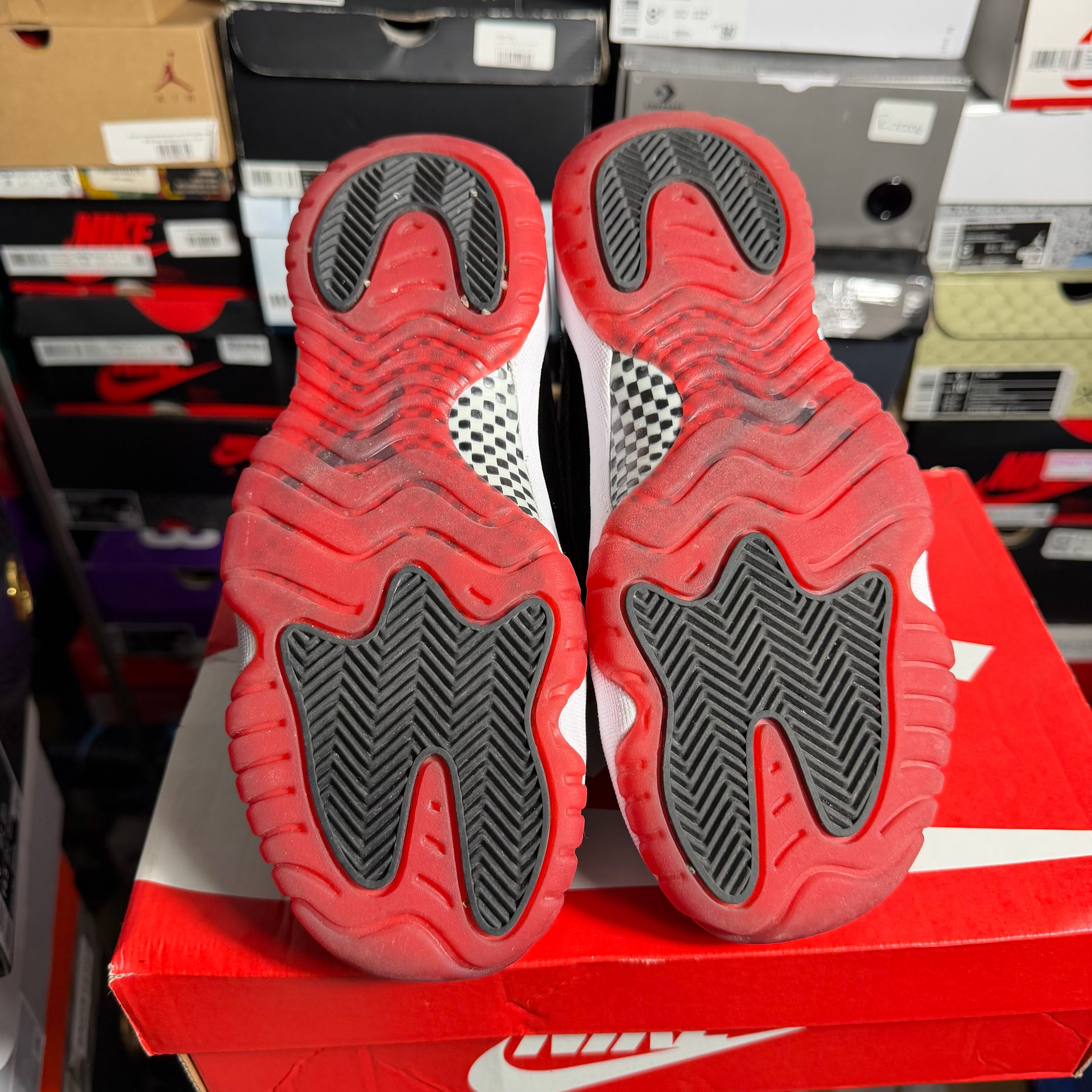 Jordan 11 Bred GS - Size 6Y - Preowned Replacement Box
