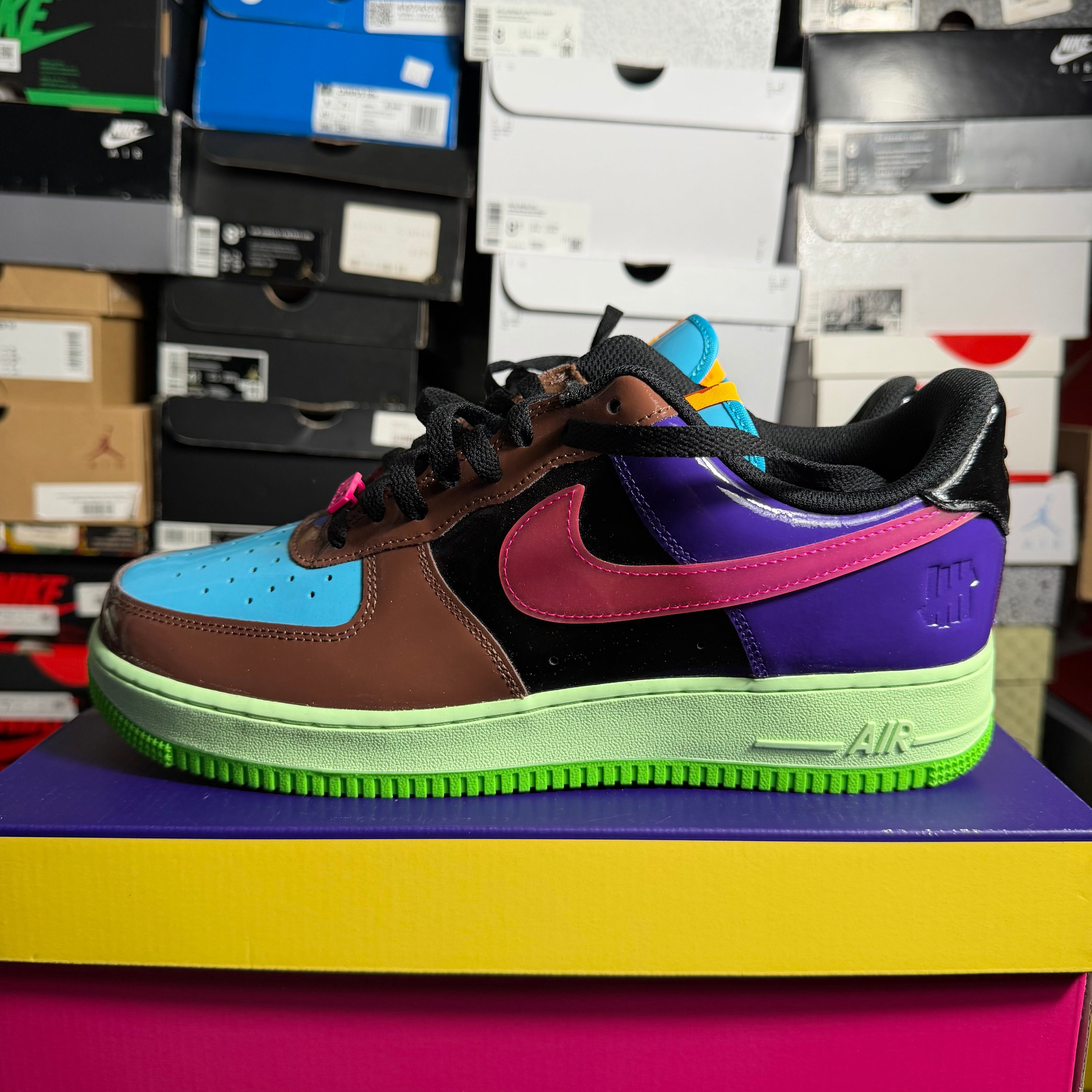Nike Air Force 1 Low SP Undefeated Multi-patent Pink Prime - Size 11 Mens - Preowned OG All