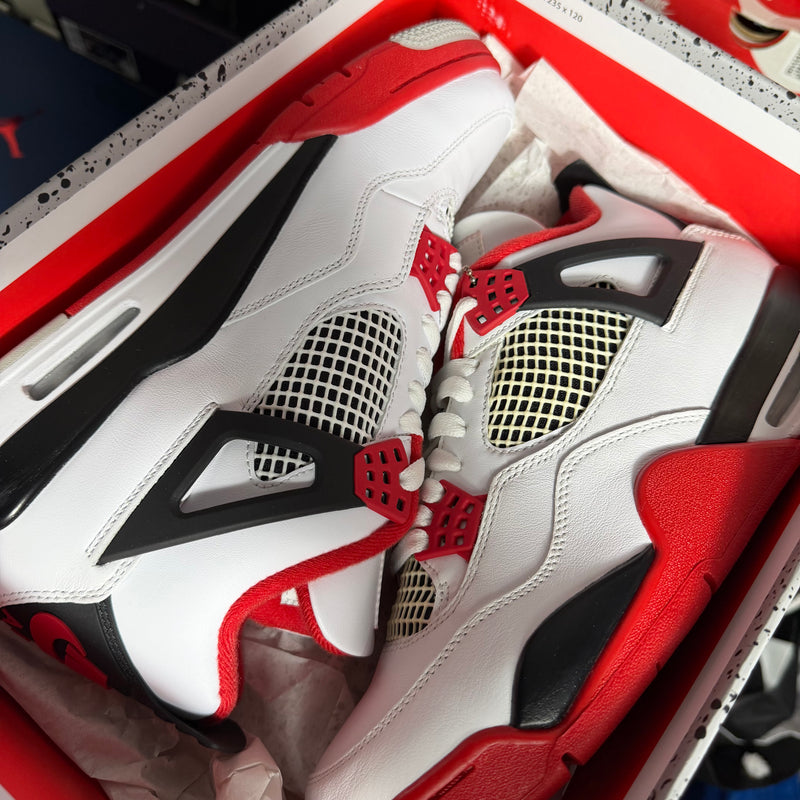 Air Jordan 4 Fire Red (2020)