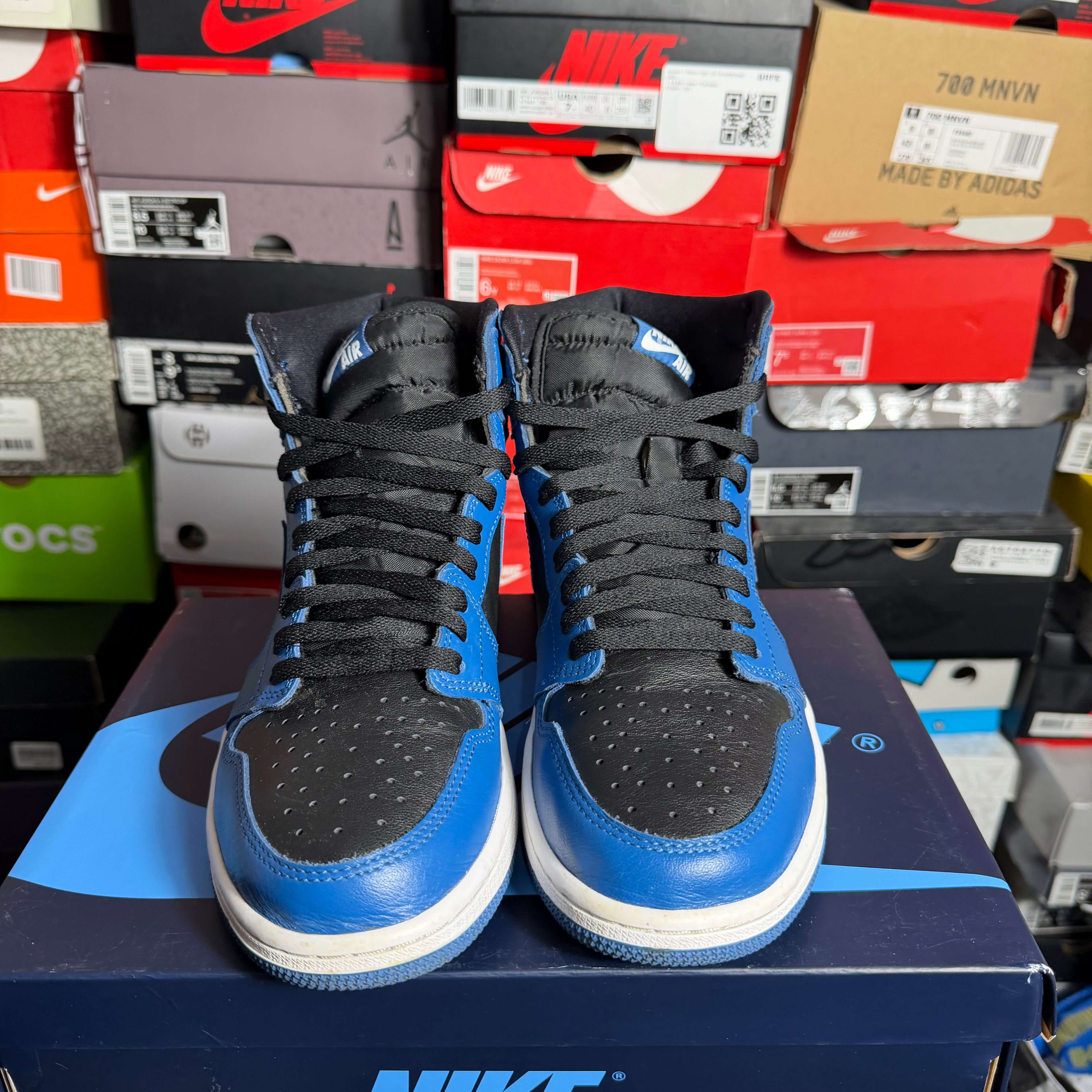Jordan 1 Retro High OG Dark Marina Blue (Preowned)