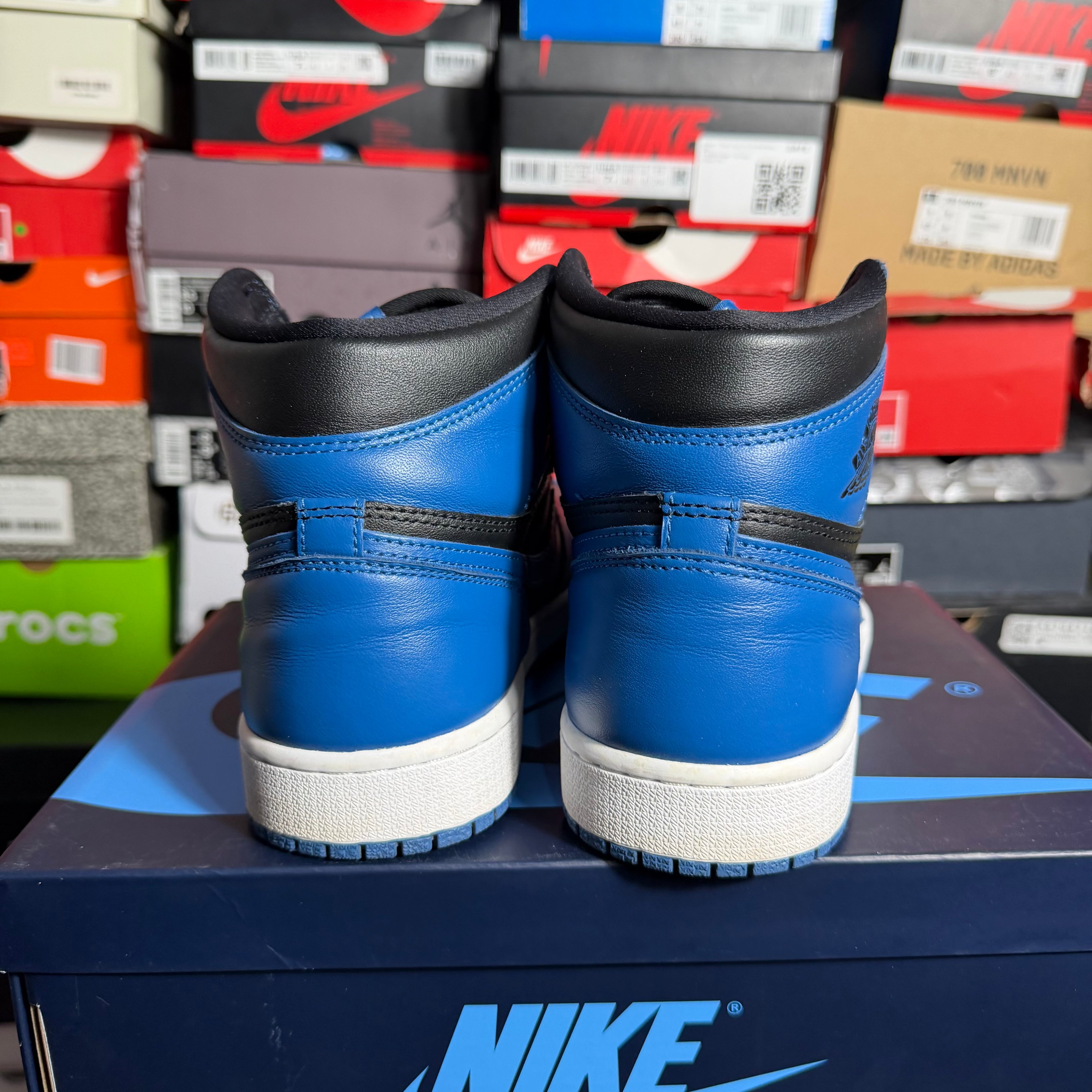 Jordan 1 Retro High OG Dark Marina Blue (Preowned)