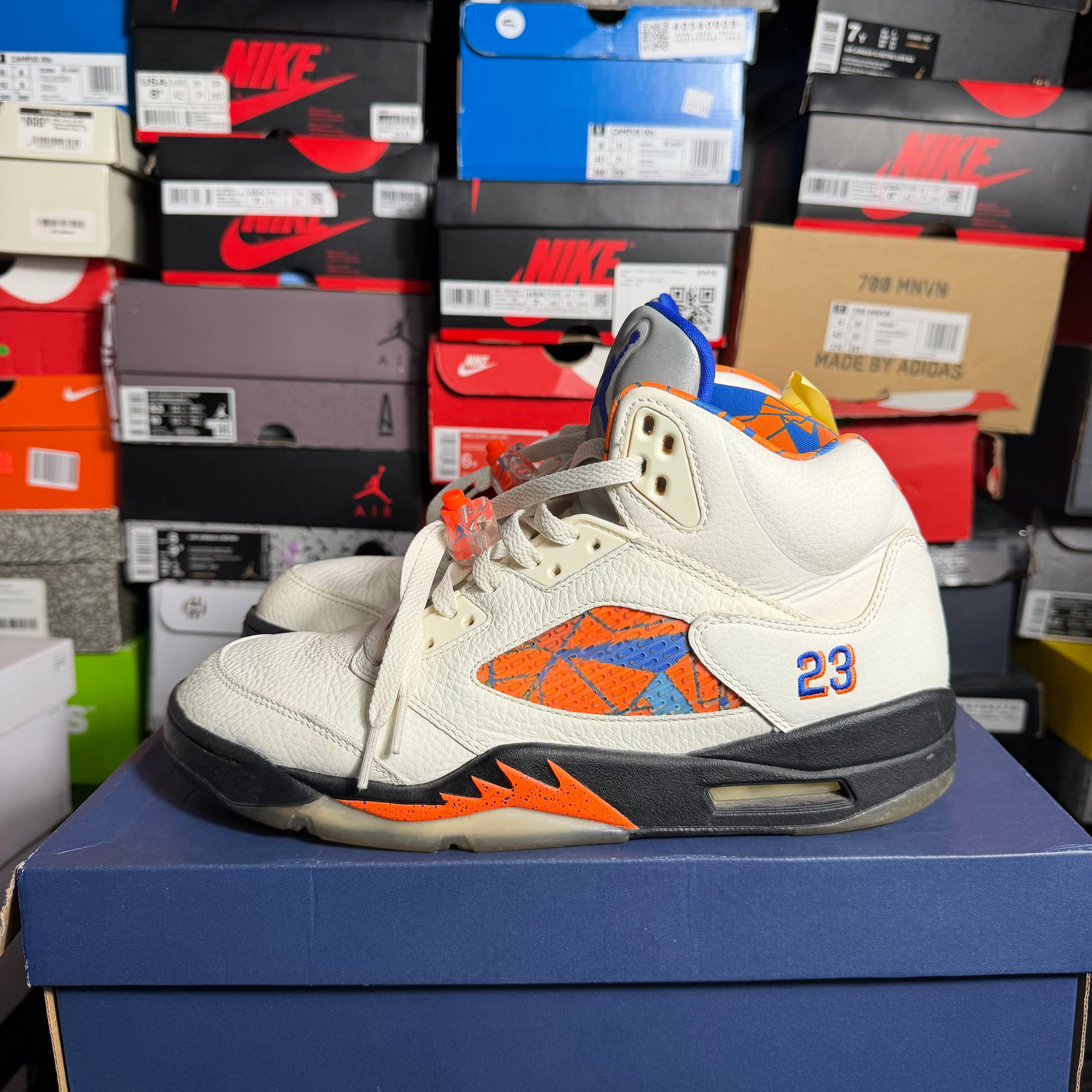 Jordan 5 Retro International Flight (Preowned)