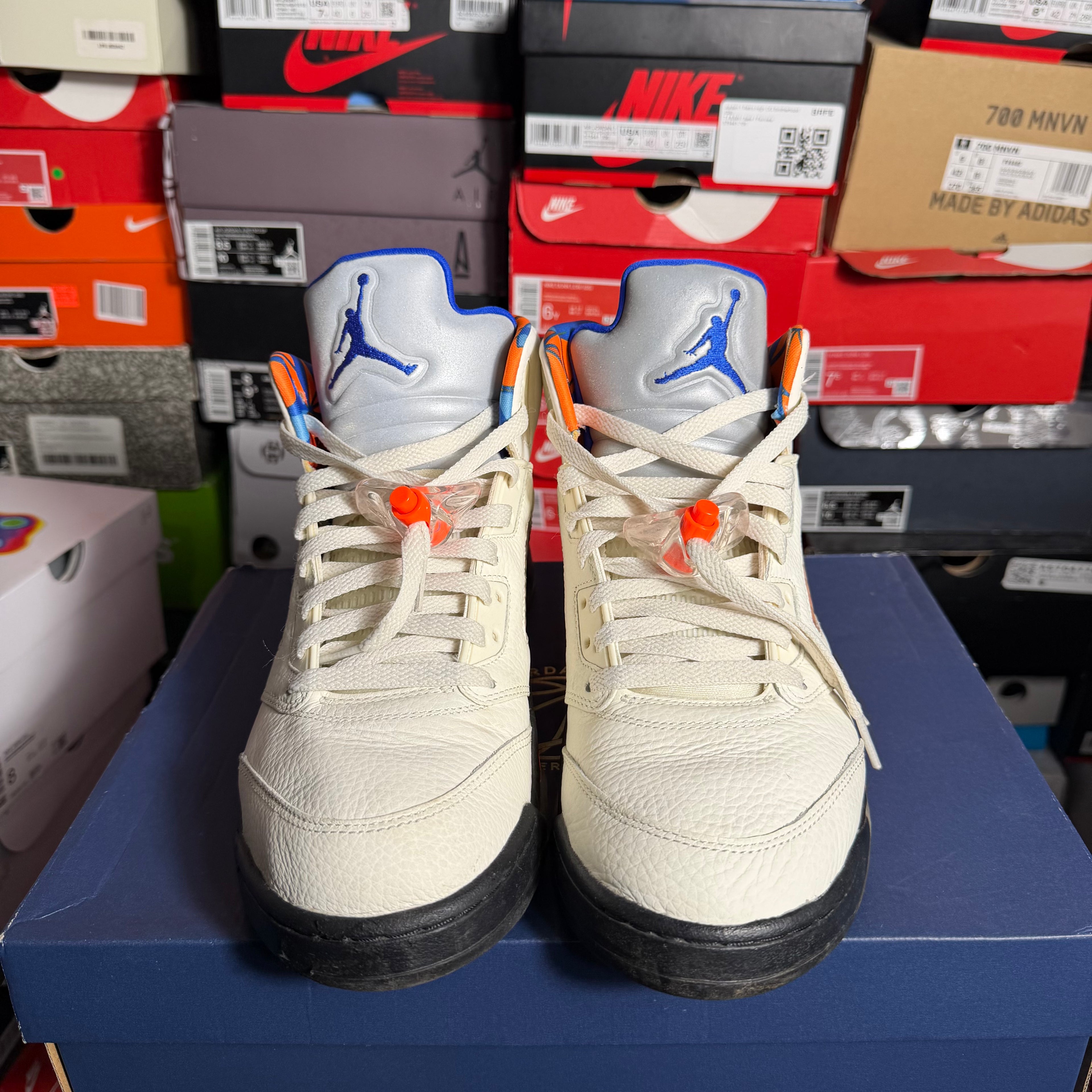 Jordan 5 Retro International Flight (Preowned)