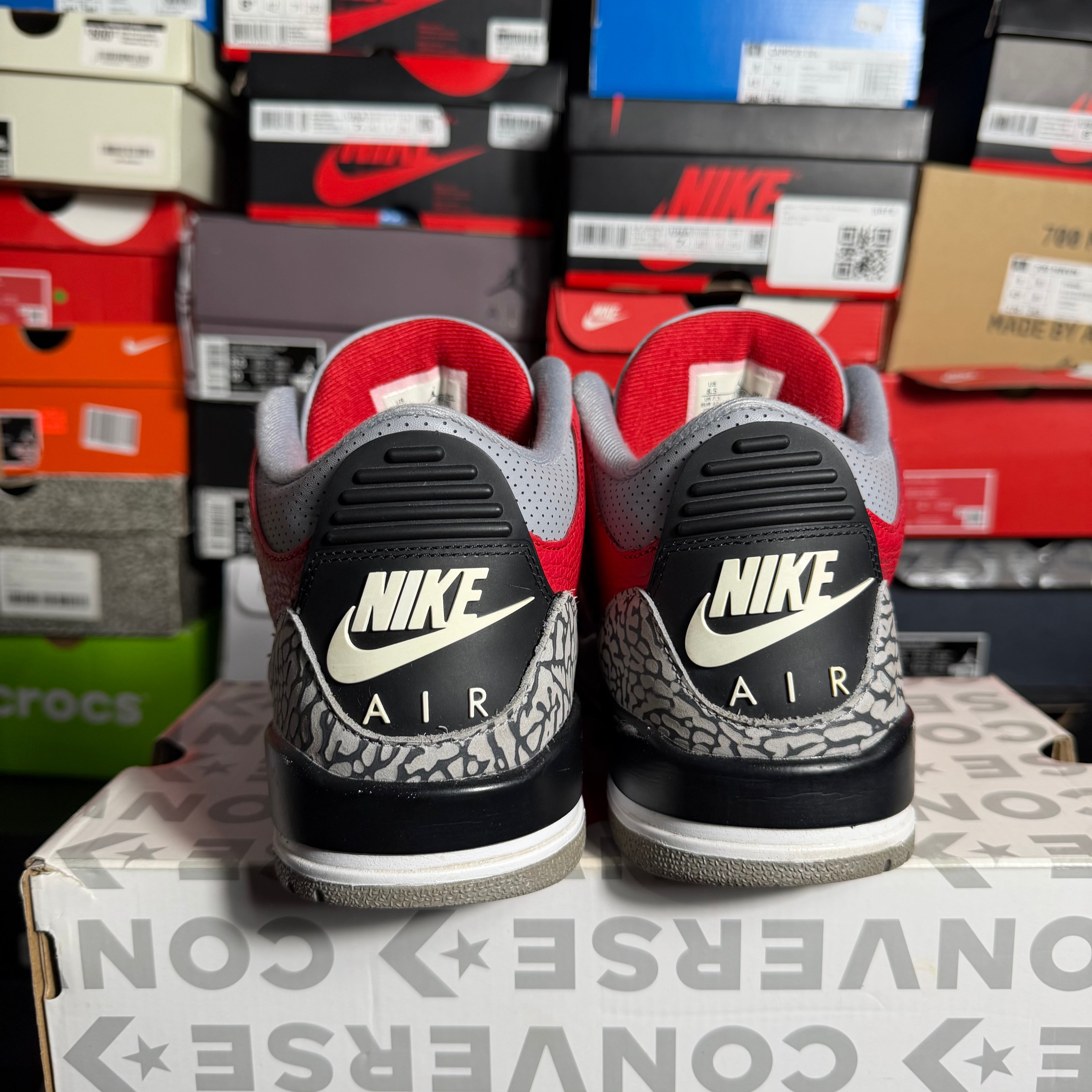 Jordan 3 Retro SE Unite Fire Red Cement (Preowned)