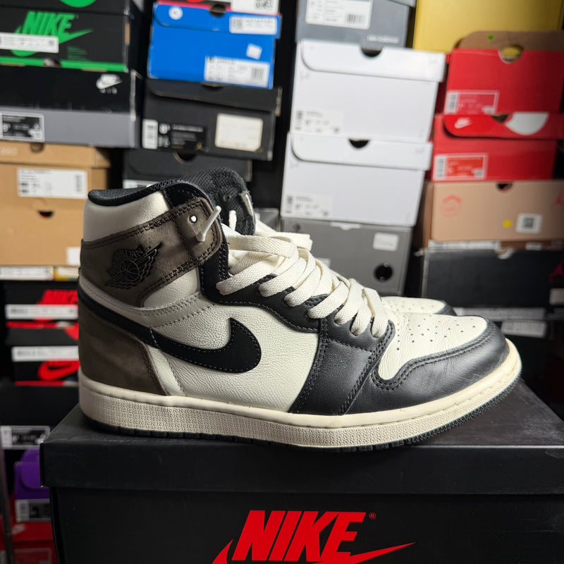 Jordan 1 Retro High Dark Mocha (Preowned)