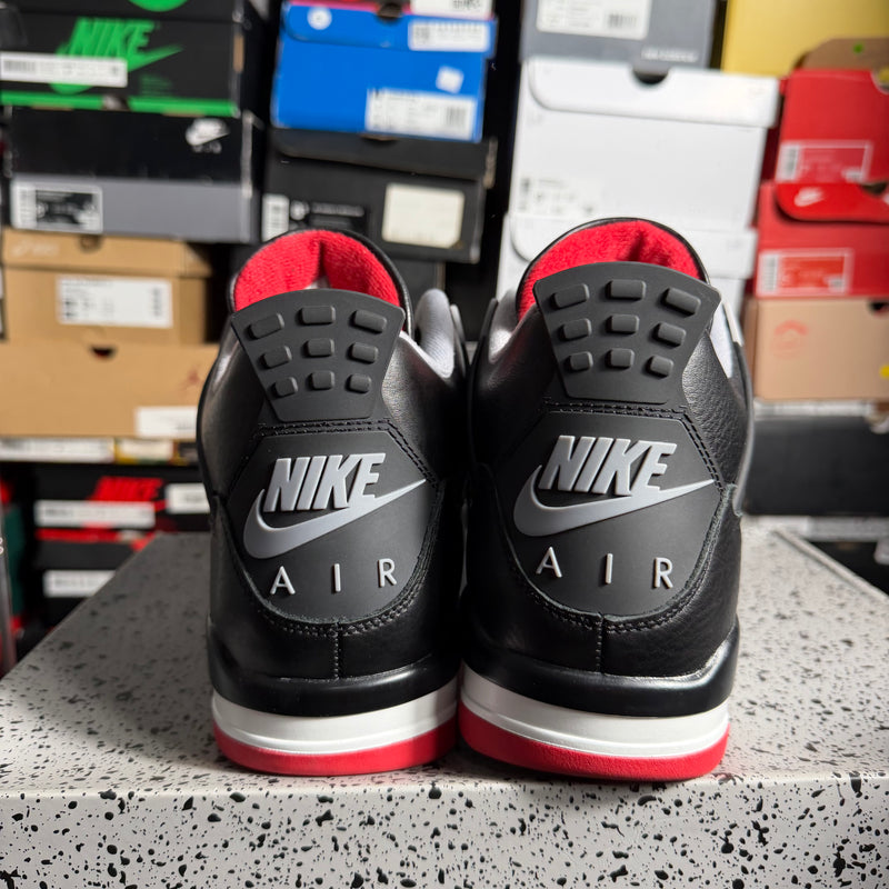 Jordan 4 Retro Bred Reimagined (Preowned)