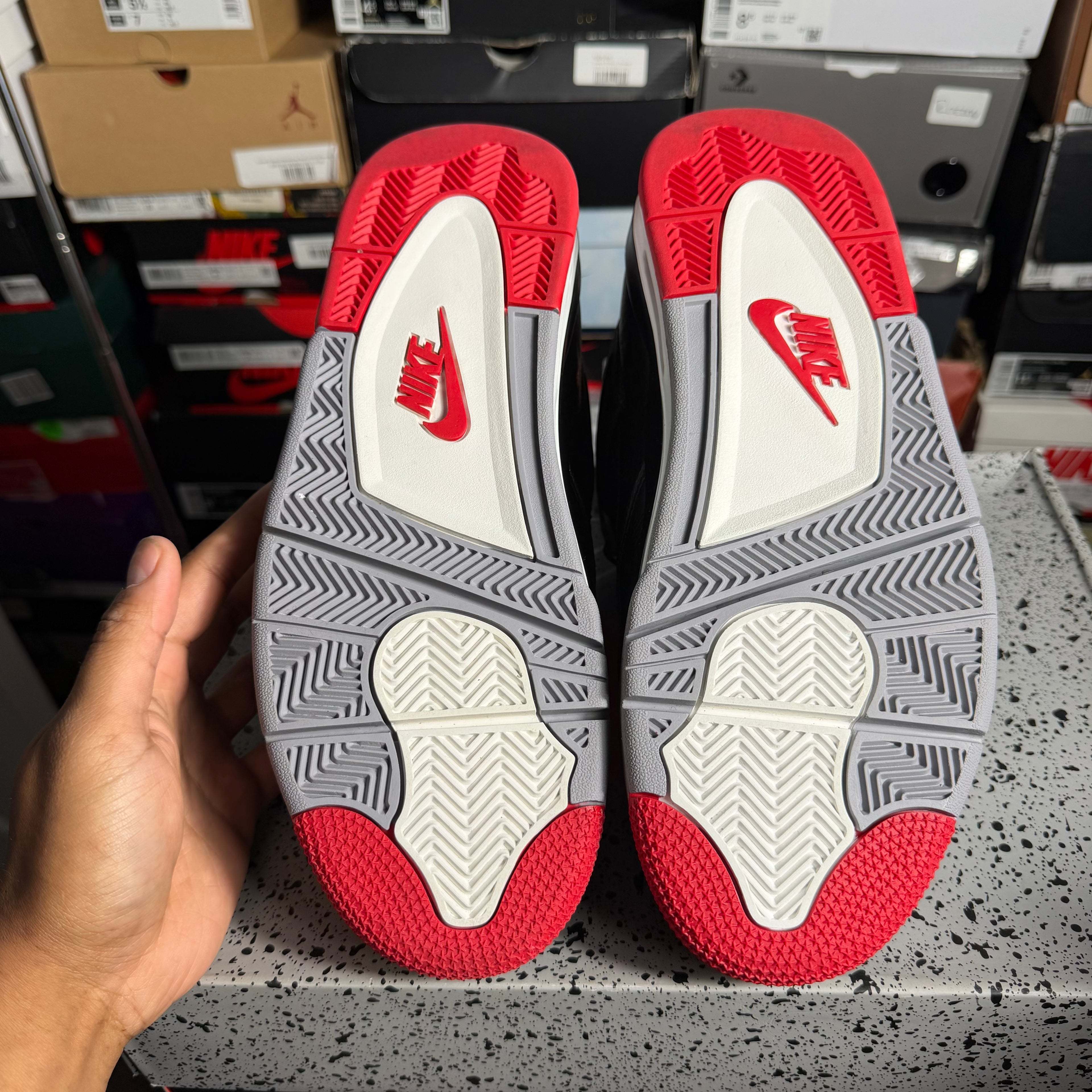 Jordan 4 Retro Bred Reimagined (Preowned)
