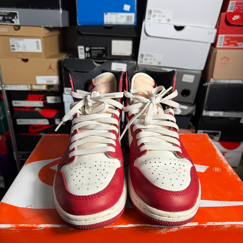 Jordan 1 Retro High OG Chicago Lost and Found (Preowned)