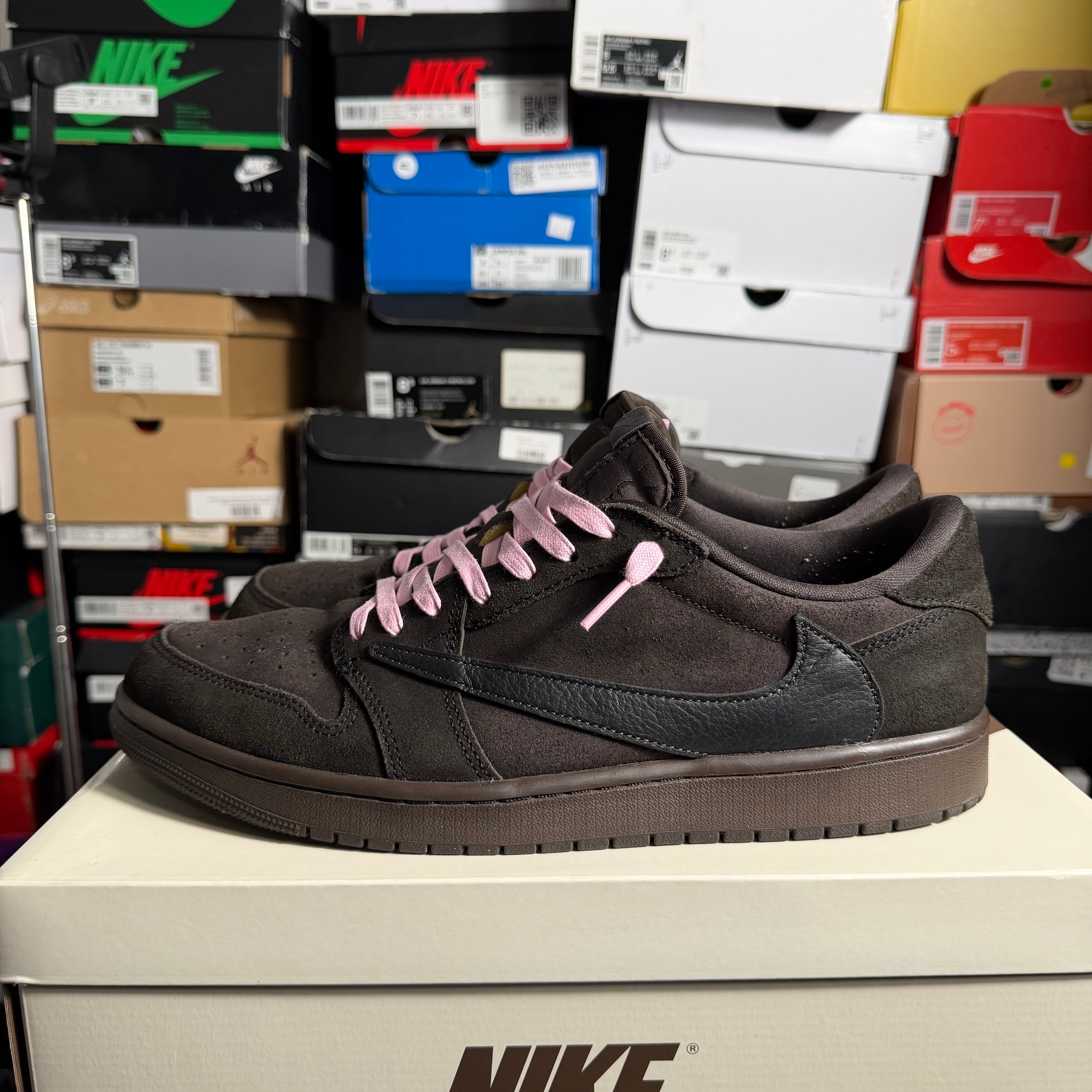 Jordan 1 Retro Low OG SP Travis Scott Velvet Brown (Preowned)
