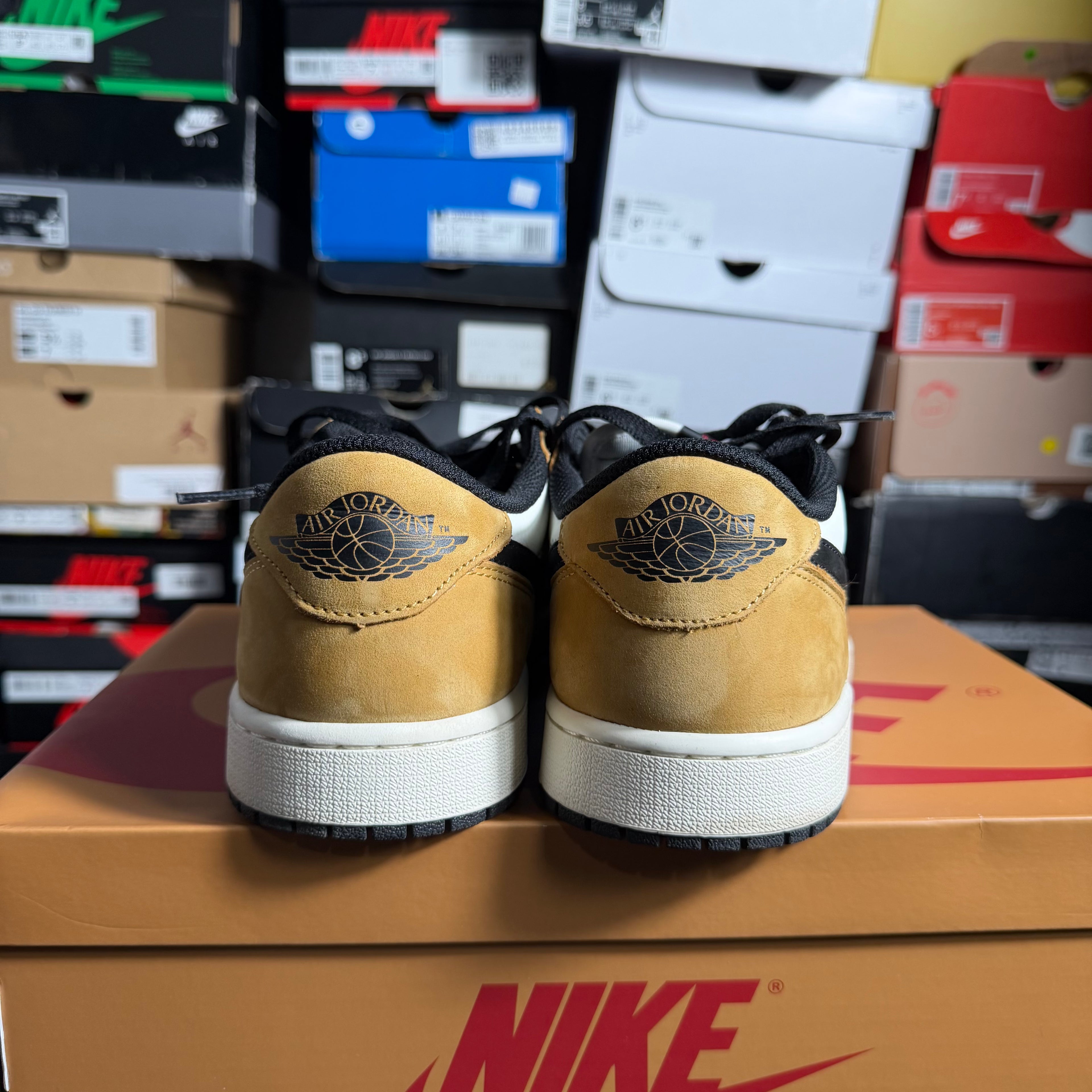 Jordan 1 Low OG Rookie of the Year (Preowned)