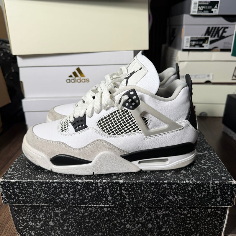 Jordan 4 Retro Military Black (Preowned) (Sz 9)