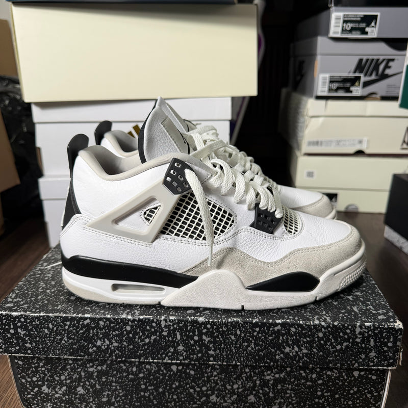 Jordan 4 Retro Military Black (Preowned) (Sz 9)