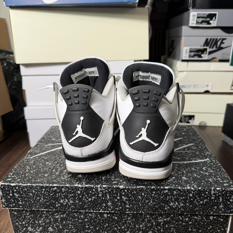 Jordan 4 Retro Military Black (Preowned) (Sz 9)
