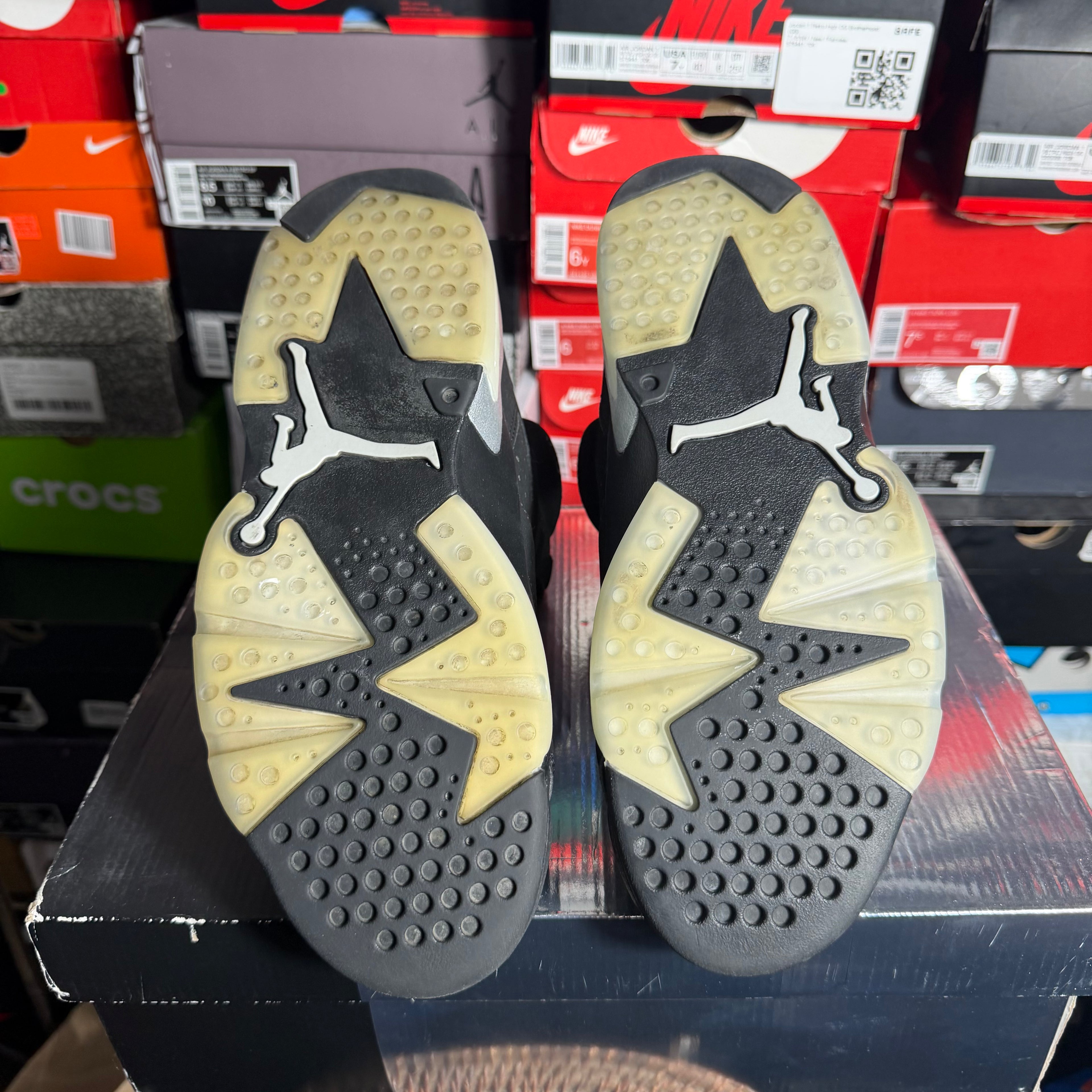 Jordan 6 Retro Chrome (Preowned)