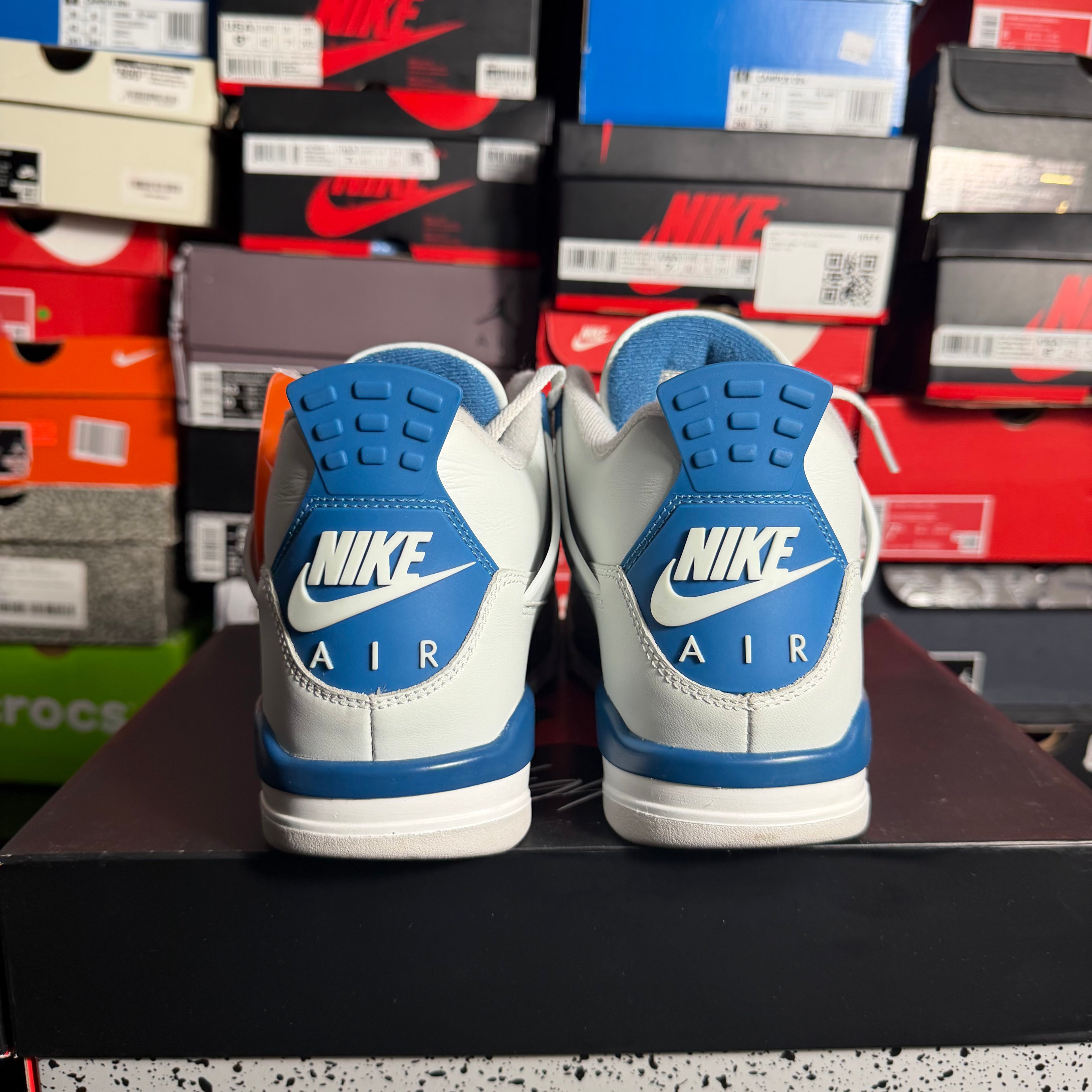 Jordan 4 Retro Military Blue (2024) (Preowned) (Size 8.5)