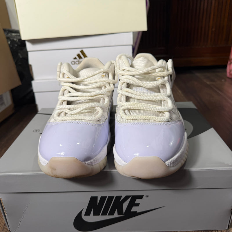 Jordan 11 Retro Low Pure Violet (Preowned)