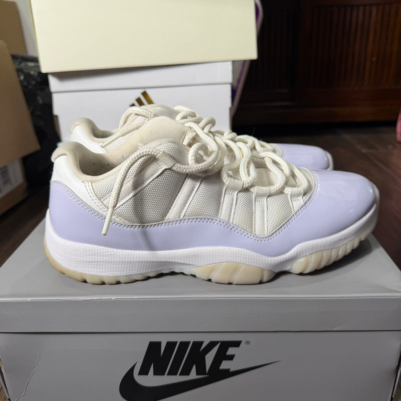 Jordan 11 Retro Low Pure Violet (Preowned)