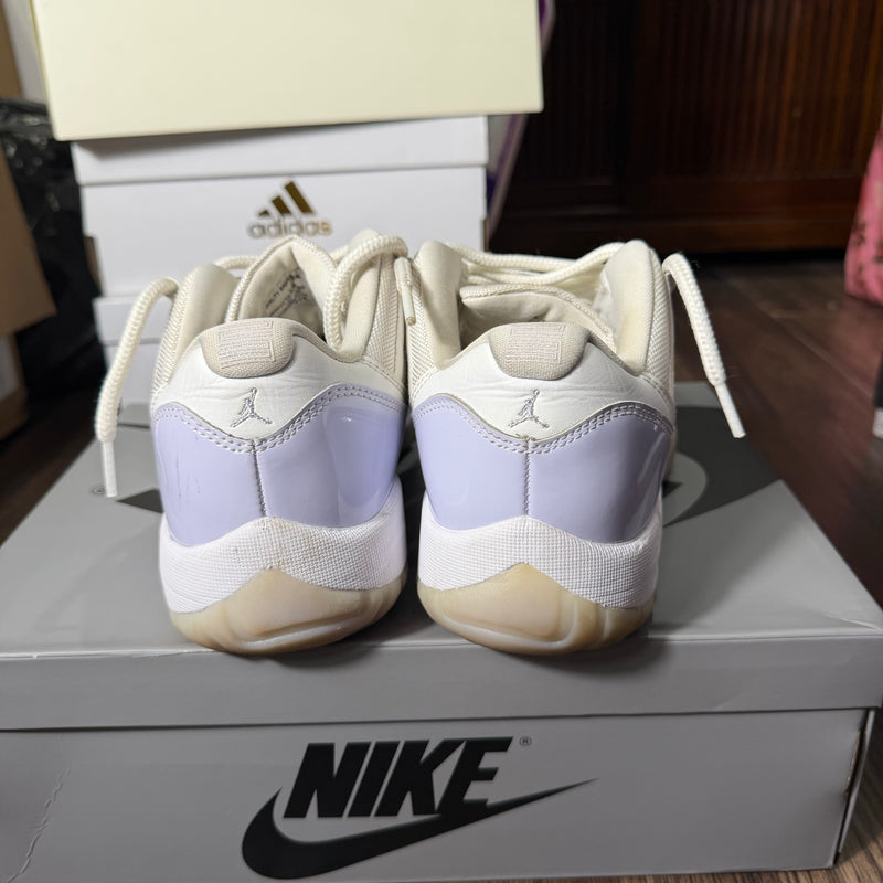 Jordan 11 Retro Low Pure Violet (Preowned)