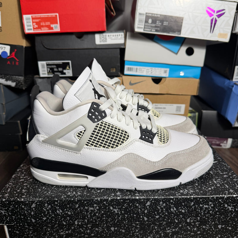 Jordan 4 Retro Military Black (Preowned) (Sz 9.5)