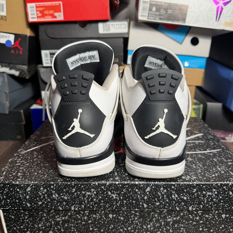 Jordan 4 Retro Military Black (Preowned) (Sz 9.5)