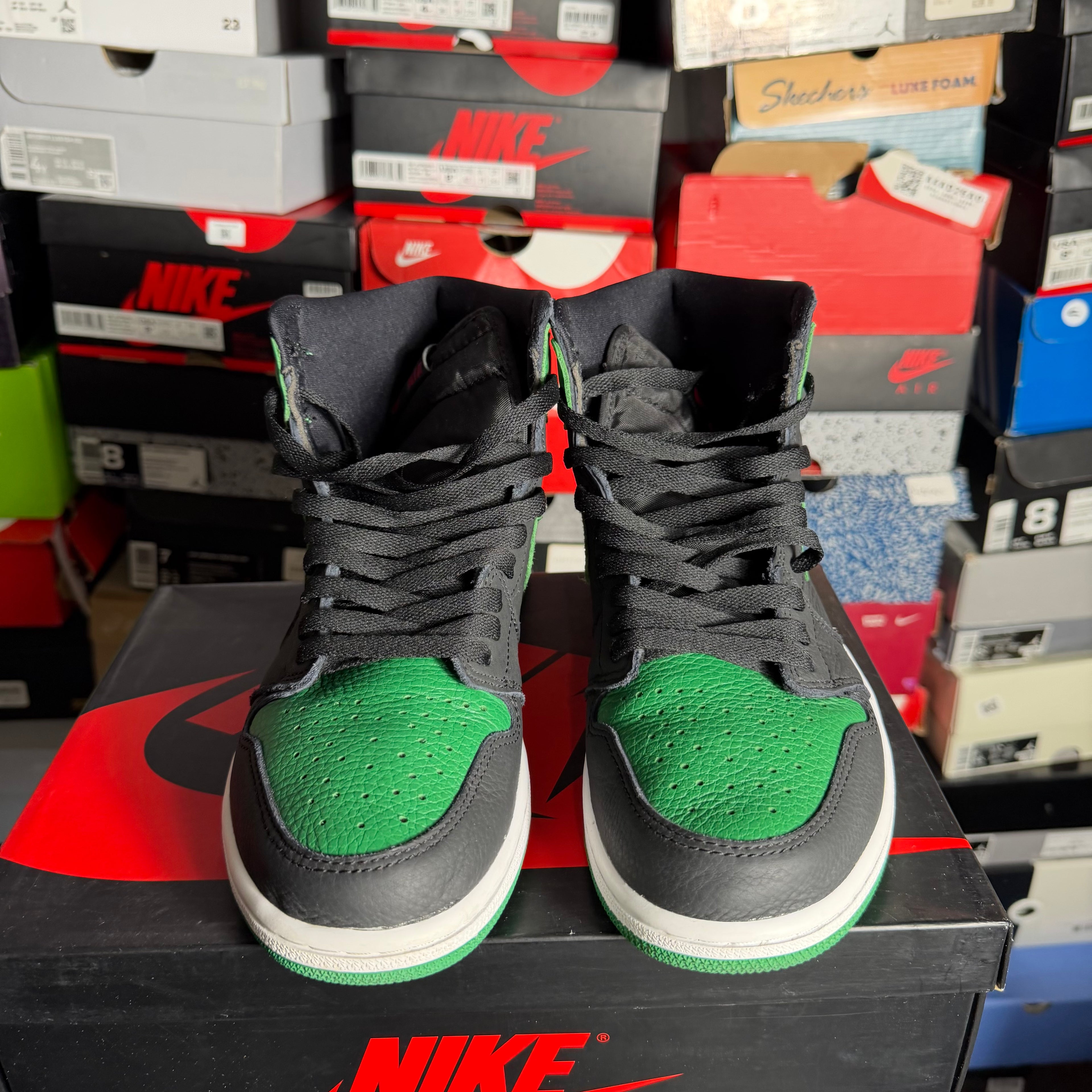 Air Jordan 1 Retro High 'Pine Green 2.0' (Preowned)