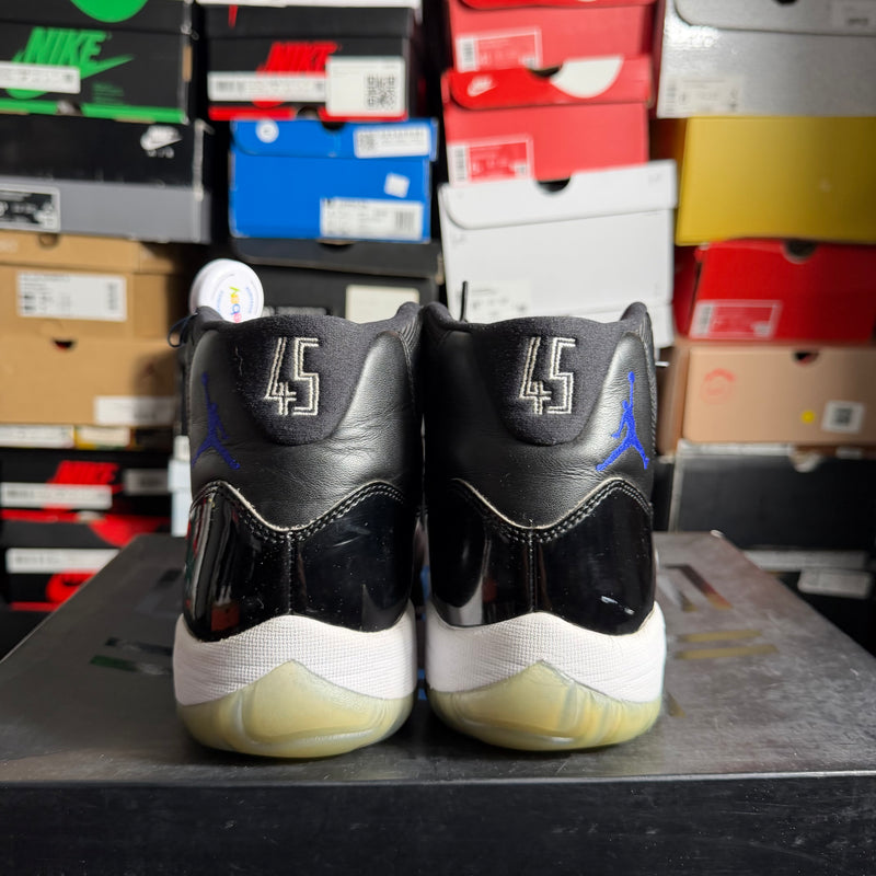 Jordan 11 Retro Space Jam (Preowned)