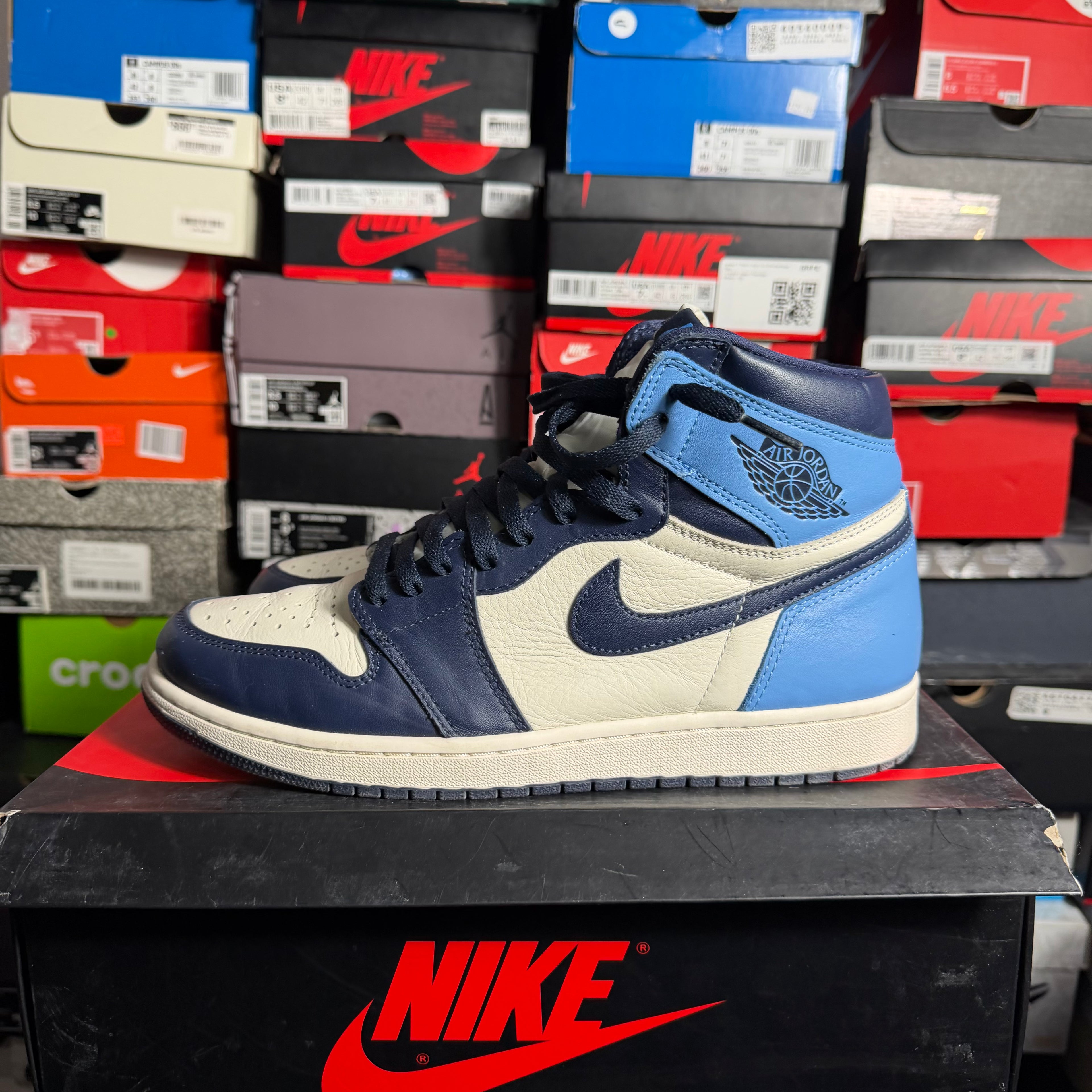 Jordan 1 Retro High Obsidian (Preowned)