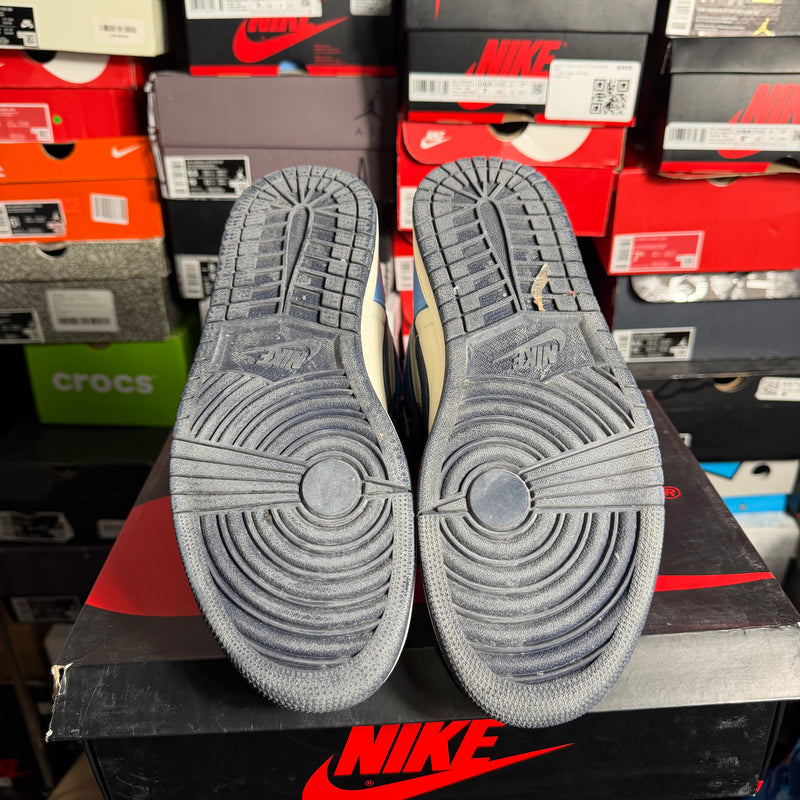 Jordan 1 Retro High Obsidian (Preowned)