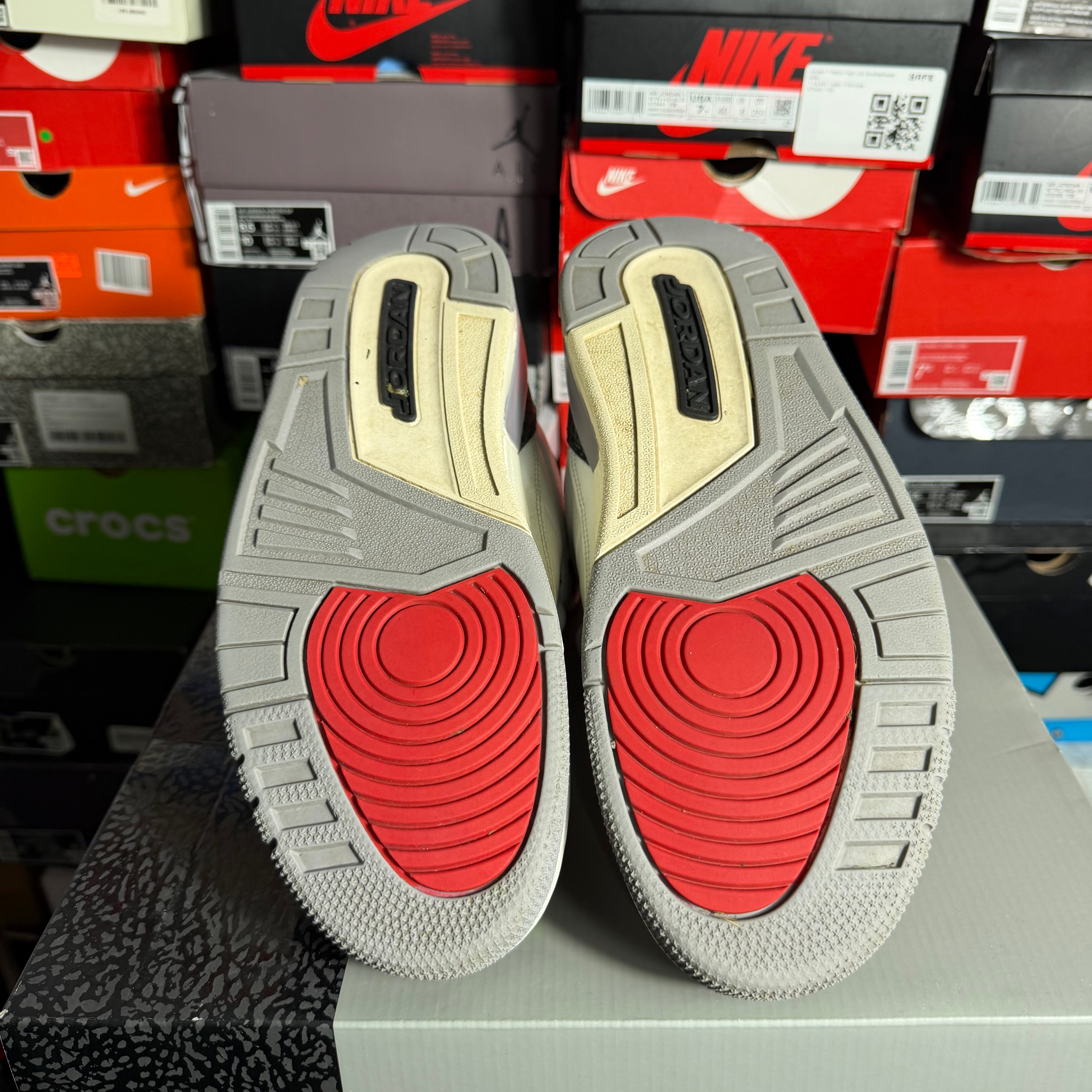 Jordan 3 Retro Cement Grey (Preowned)