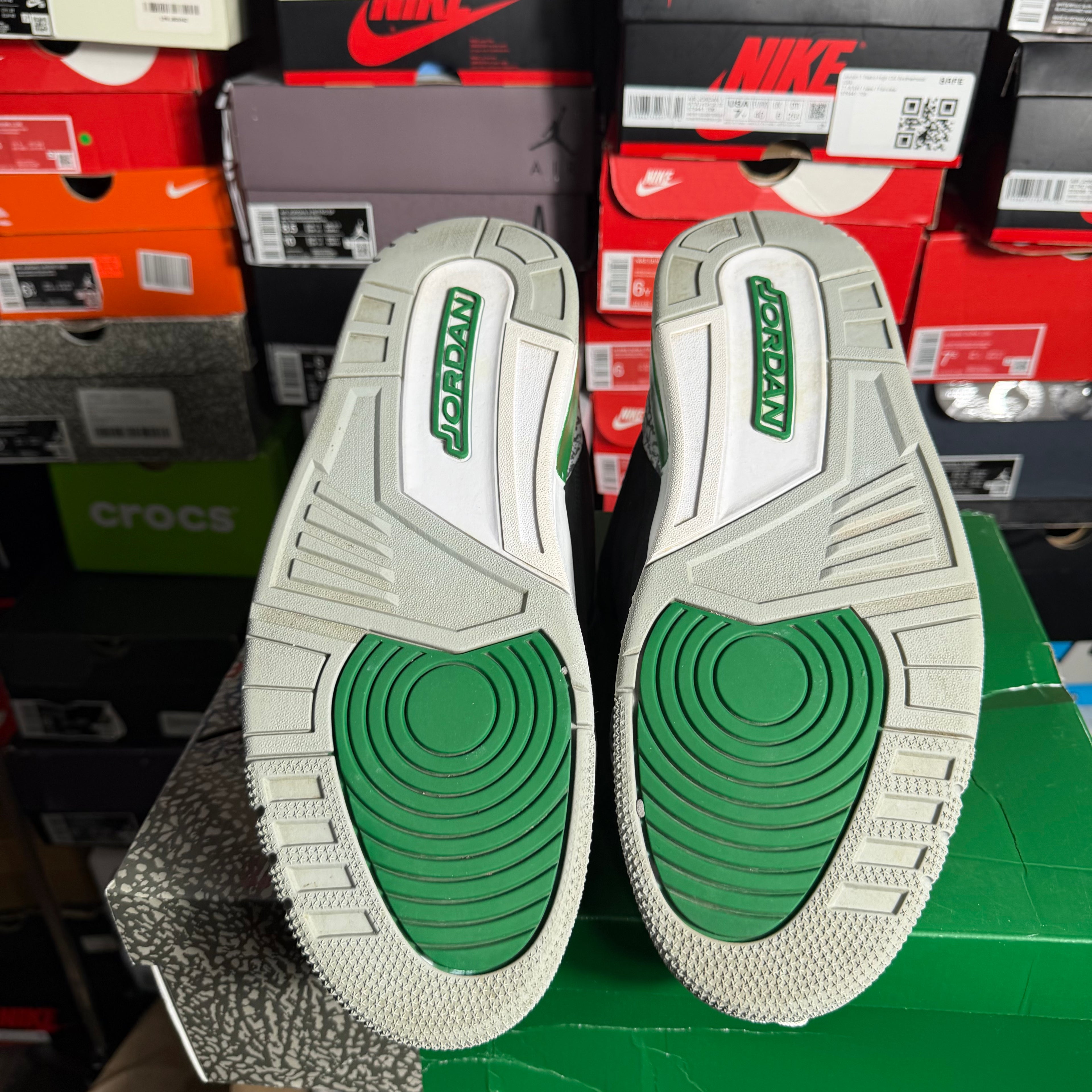Jordan 3 Retro Pine Green (Preowned)