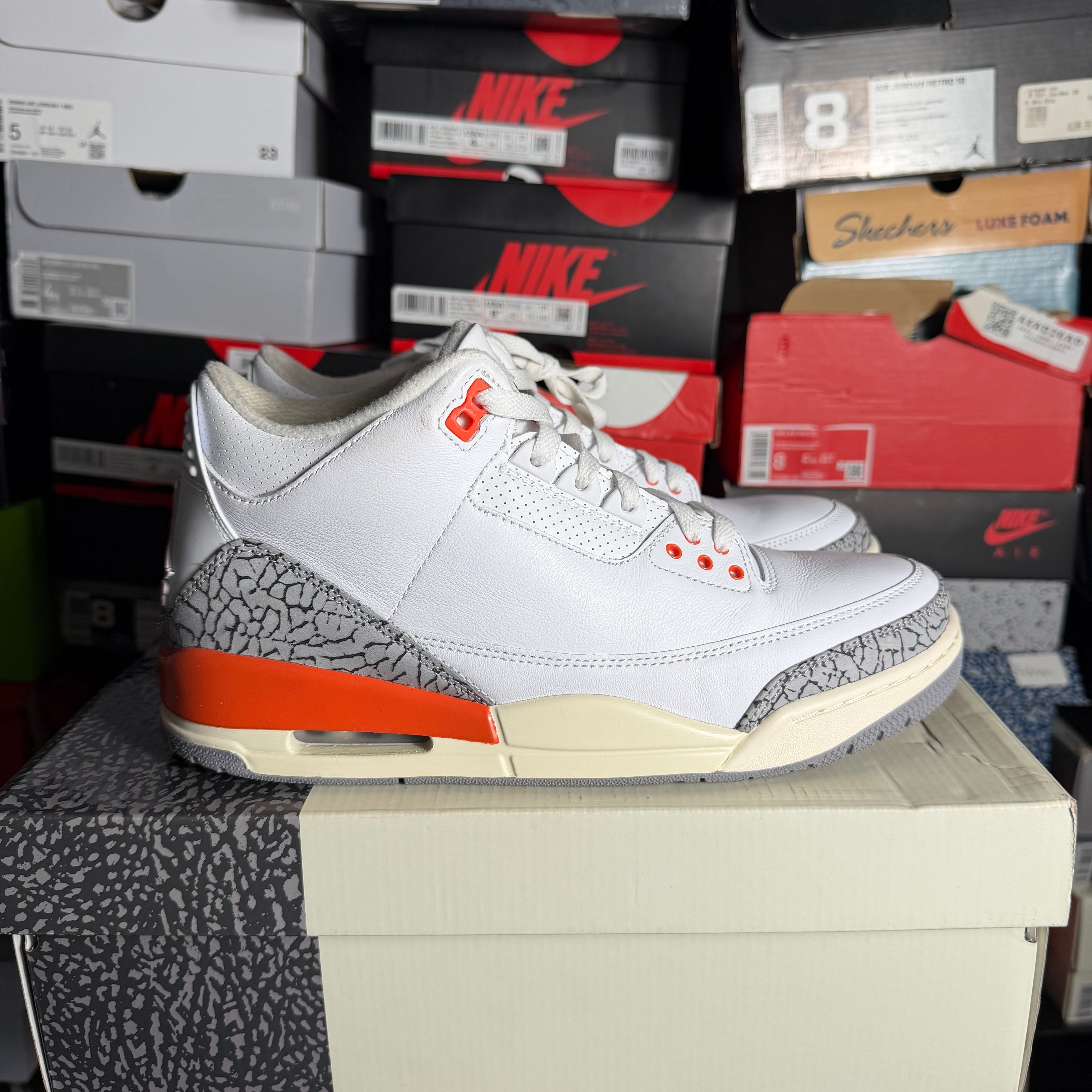 Jordan 3 Retro Georgia Peach (Preowned)