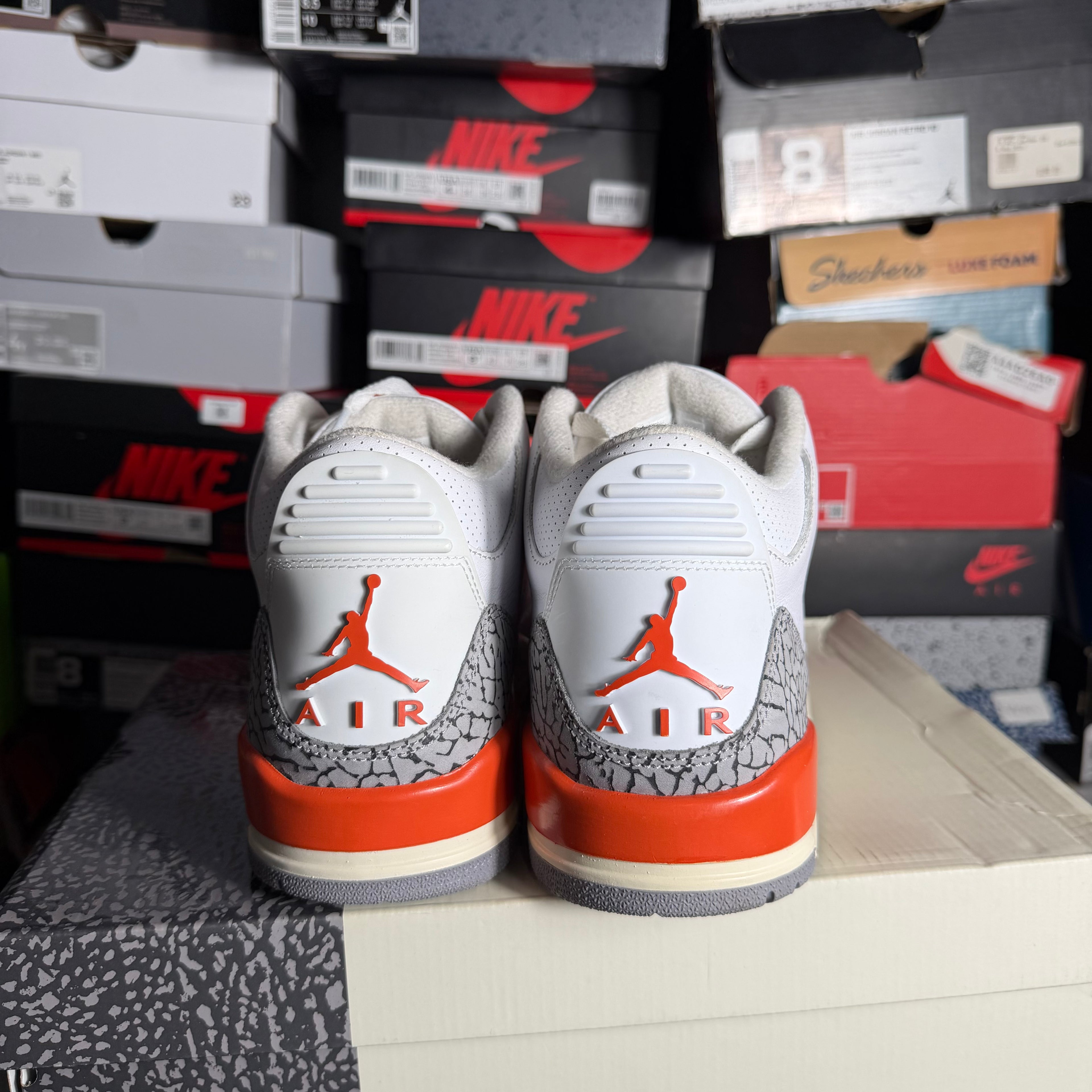 Jordan 3 Retro Georgia Peach (Preowned)