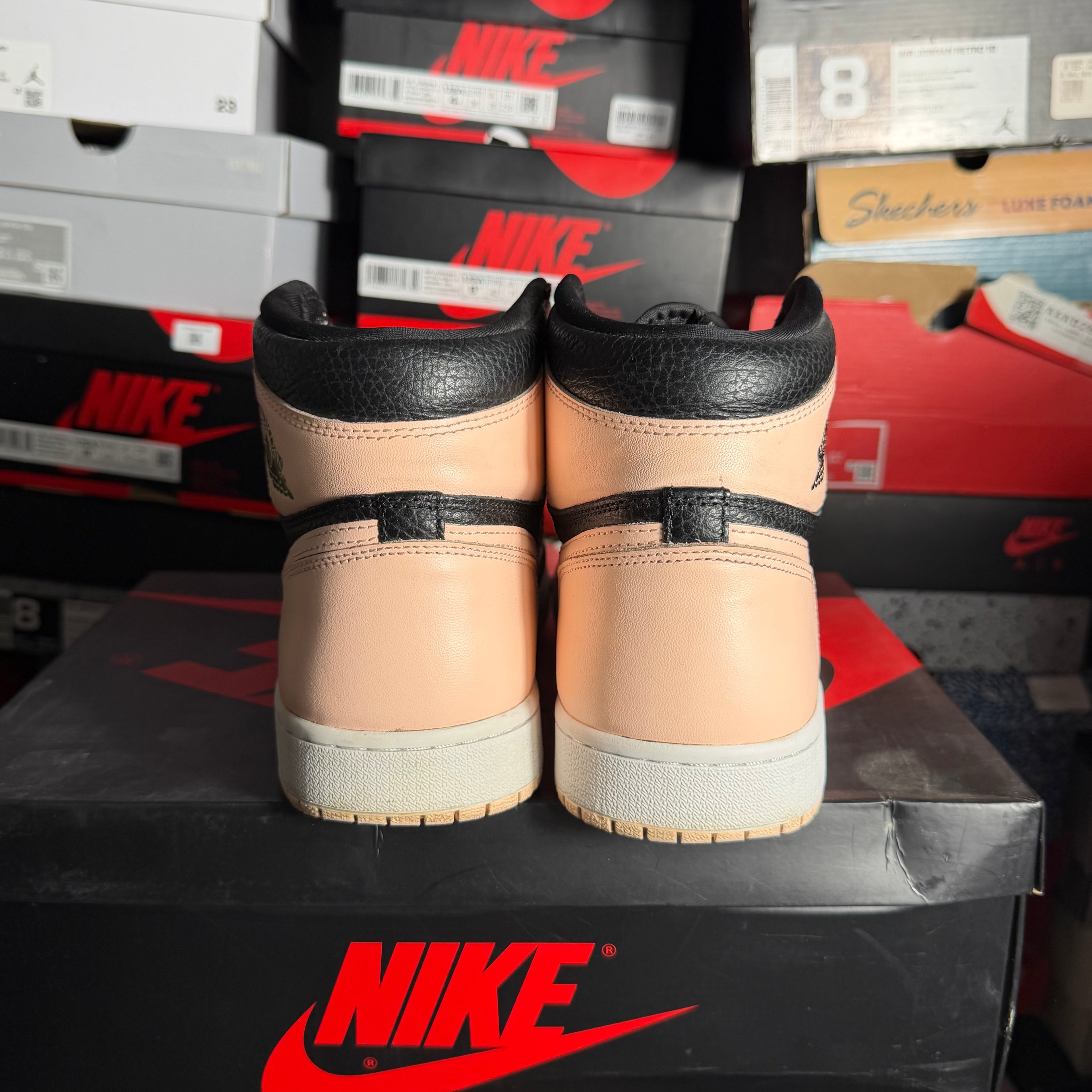 Jordan 1 Retro High Black Crimson Tint (Preowned)