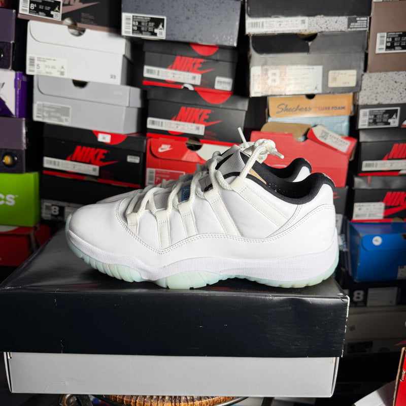 Jordan 11 Retro Low Legend Blue (Preowned)
