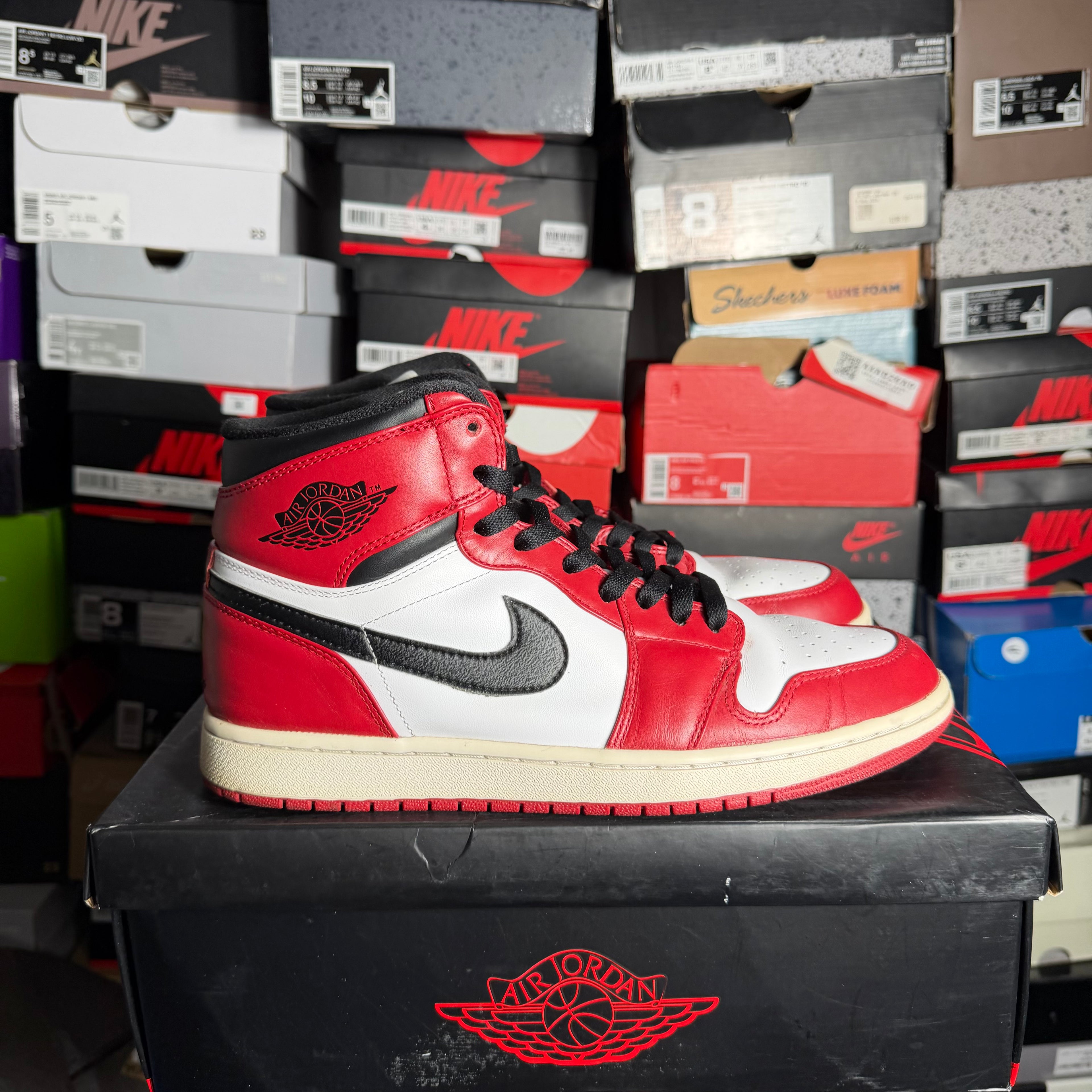 Jordan 1 Retro Chicago (2013) (Preowned)