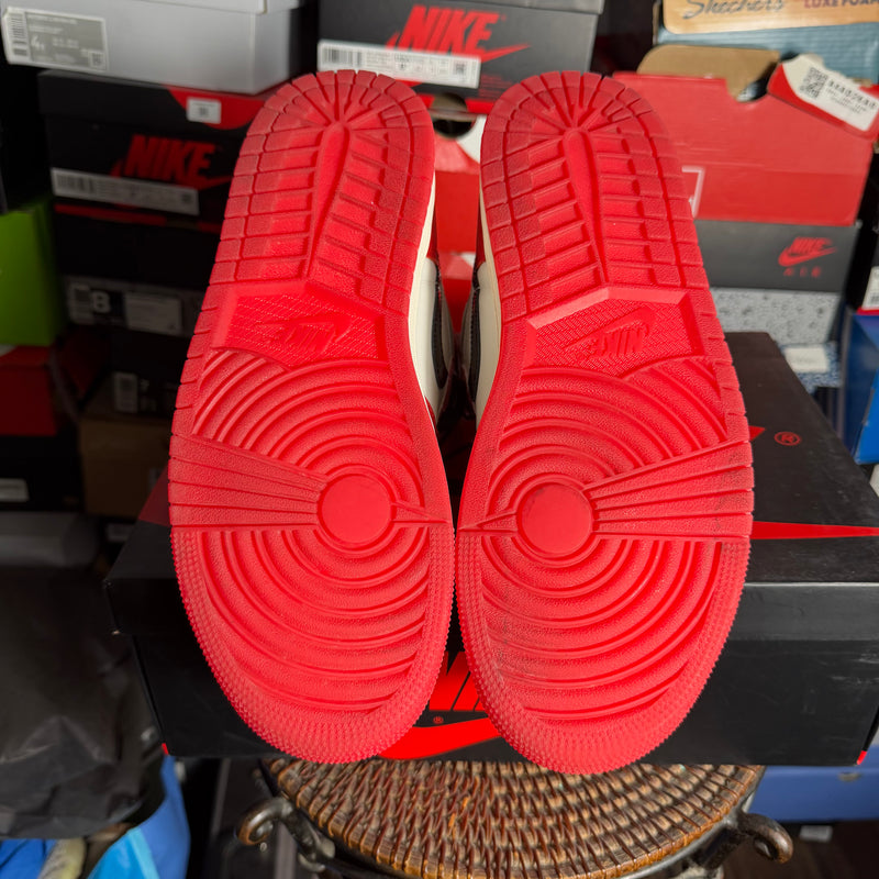 Jordan 1 Retro High OG Spider-Man Across the Spider-Verse (Preowned)