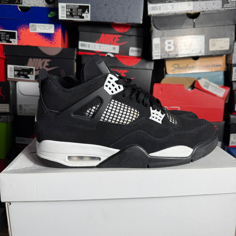 Jordan 4 Retro White Thunder (Preowned) (Sz 12)