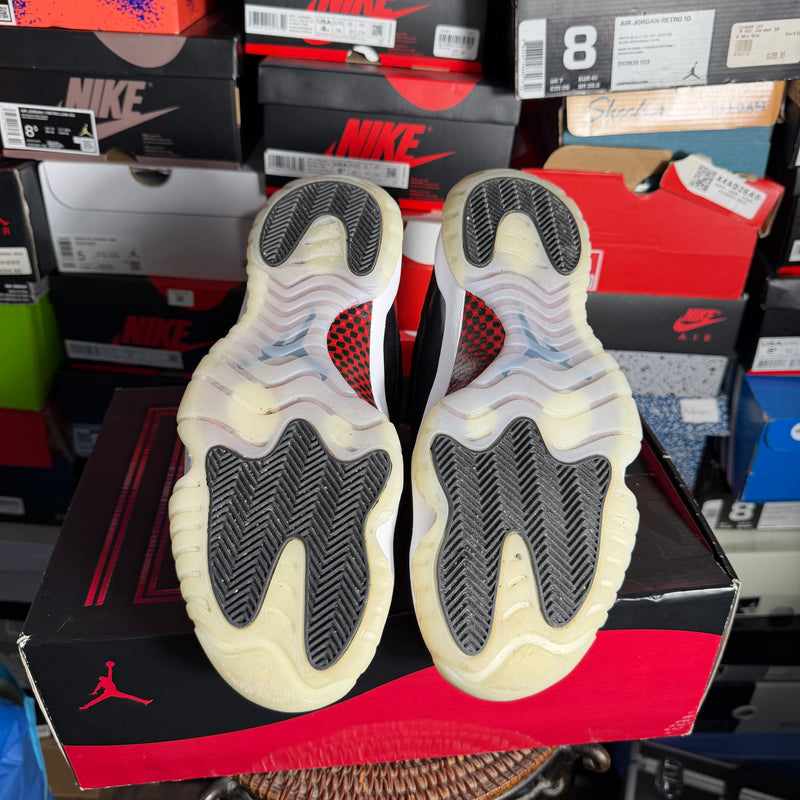 Jordan 11 Retro 72-10 (Preowned)