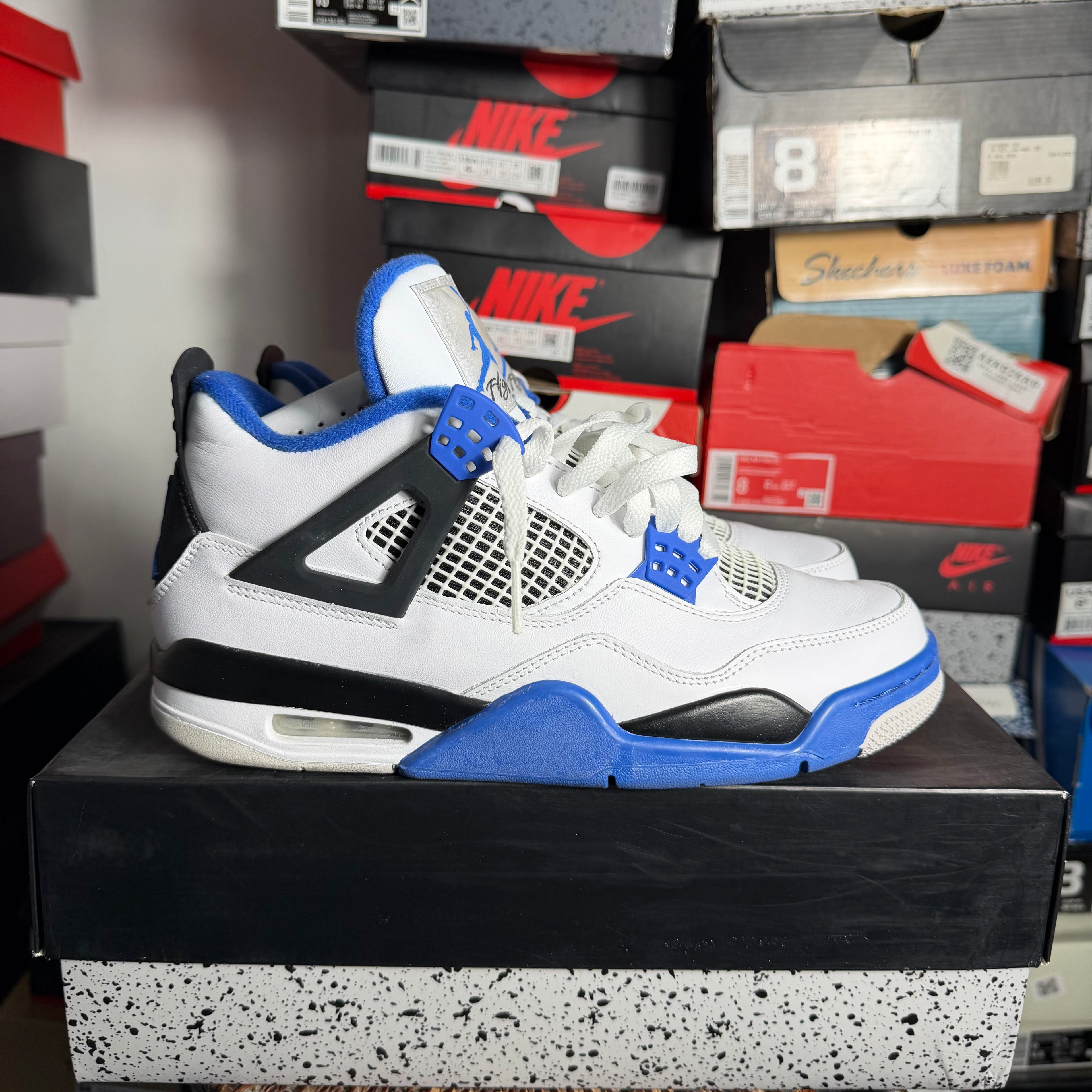 Jordan 4 Retro Motorsports (Preowned)