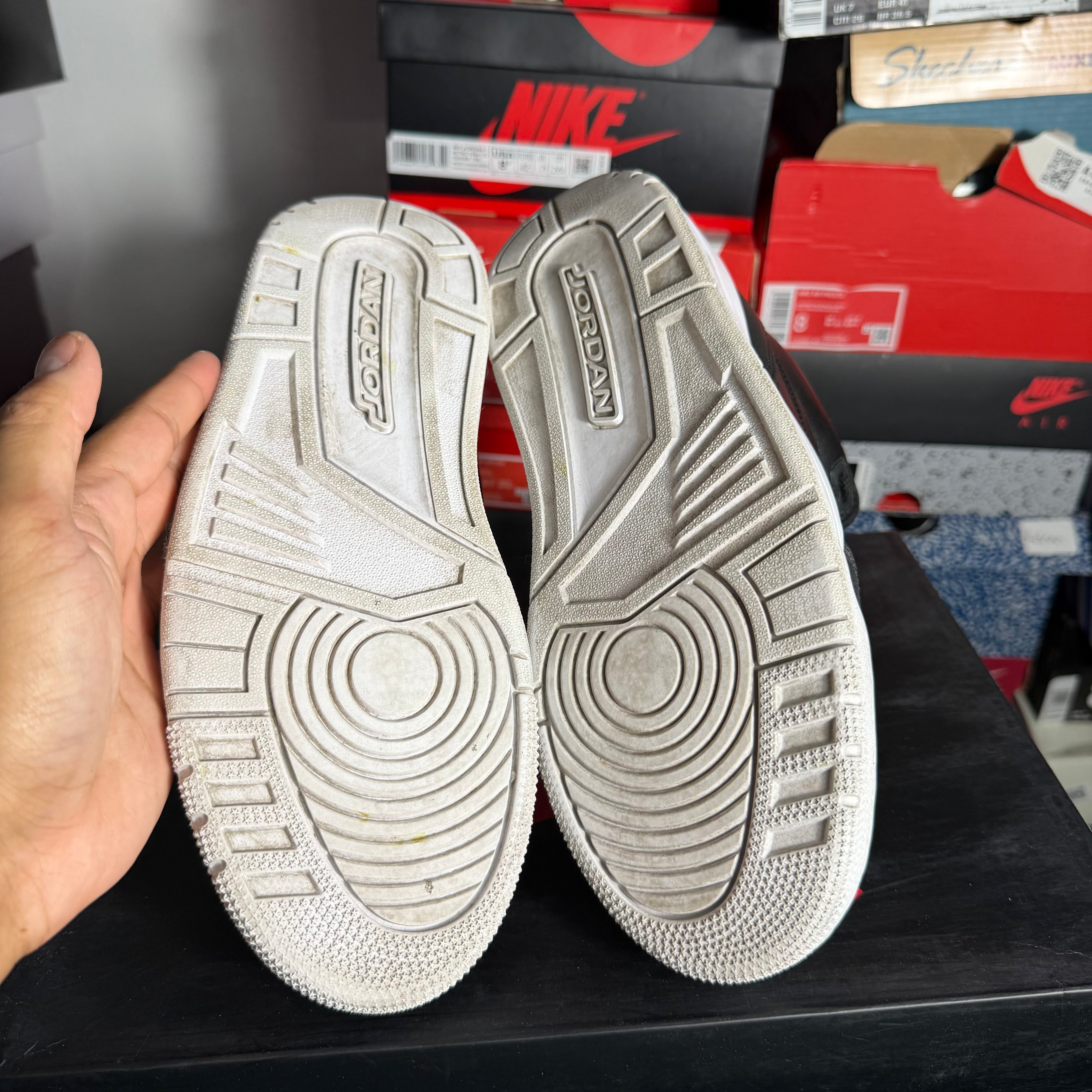 Jordan 3 Retro Cyber Monday (Preowned)