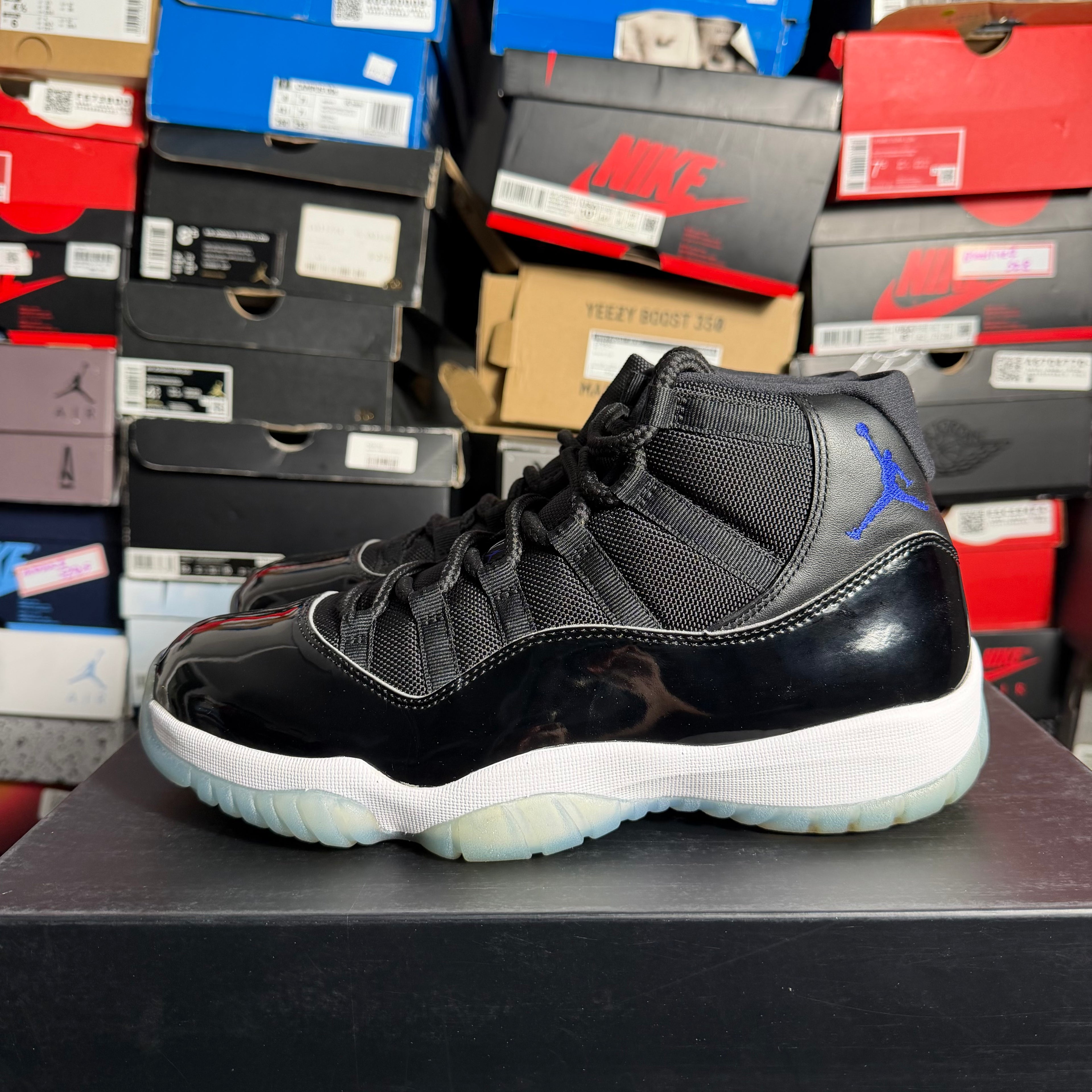 Jordan 11 Retro Space Jam (Preowned)