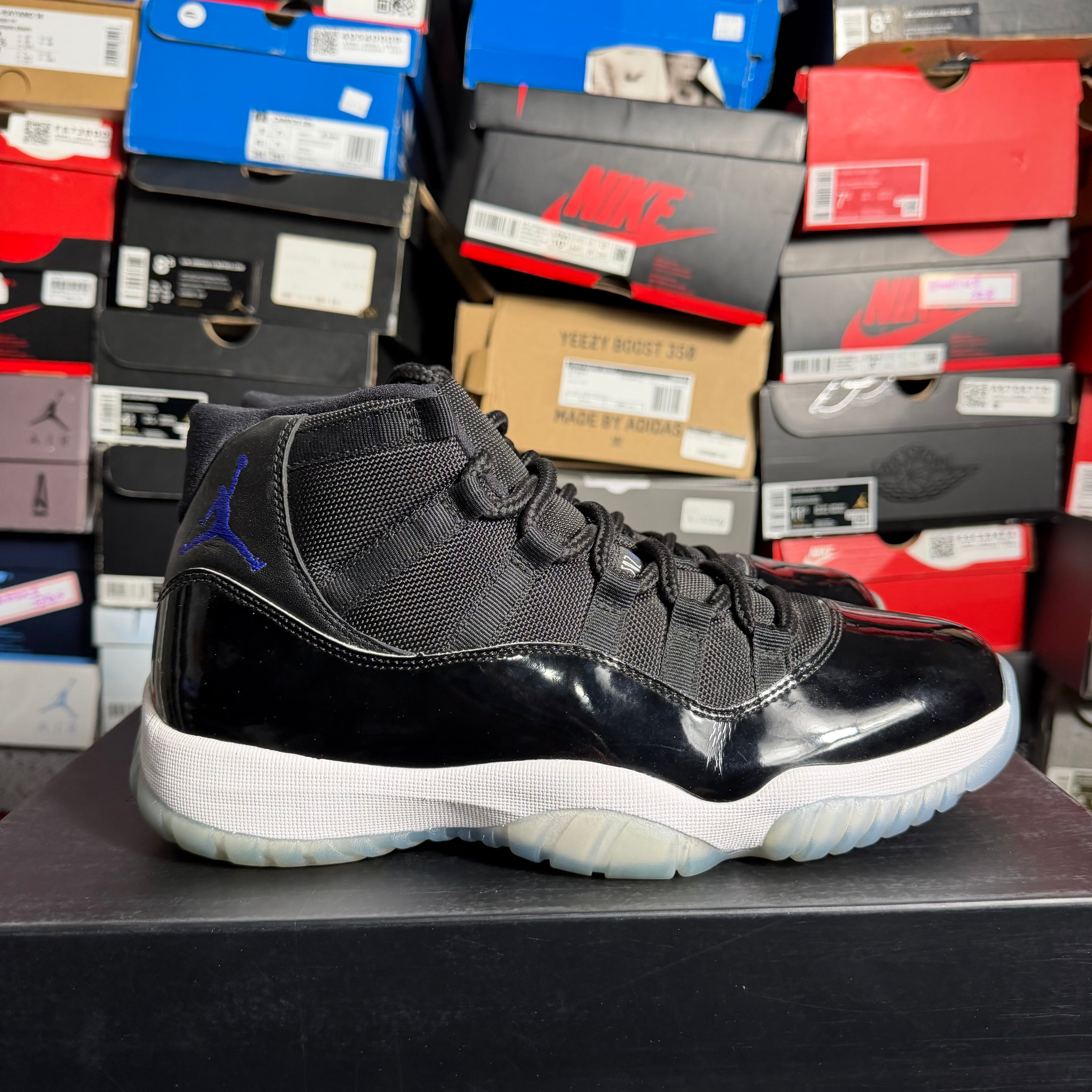 Jordan 11 Retro Space Jam (Preowned)