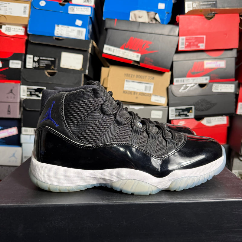Jordan 11 Retro Space Jam (Preowned)