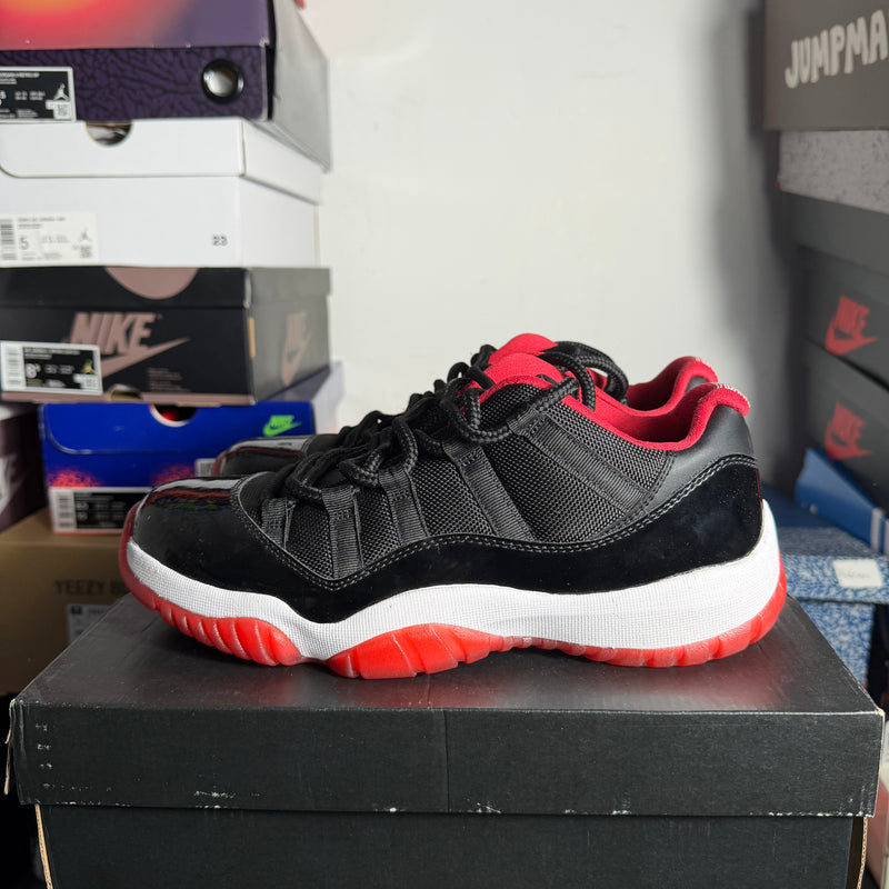 Jordan 11 Retro Low Bred (2015) (Preowned)