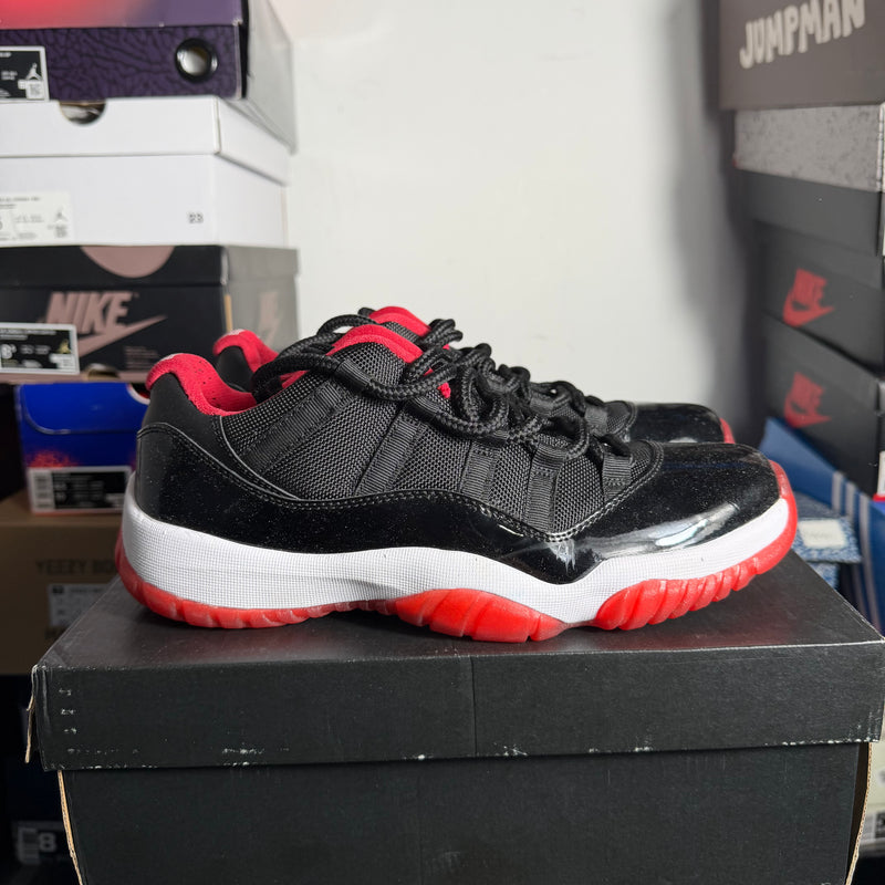 Jordan 11 Retro Low Bred (2015) (Preowned)