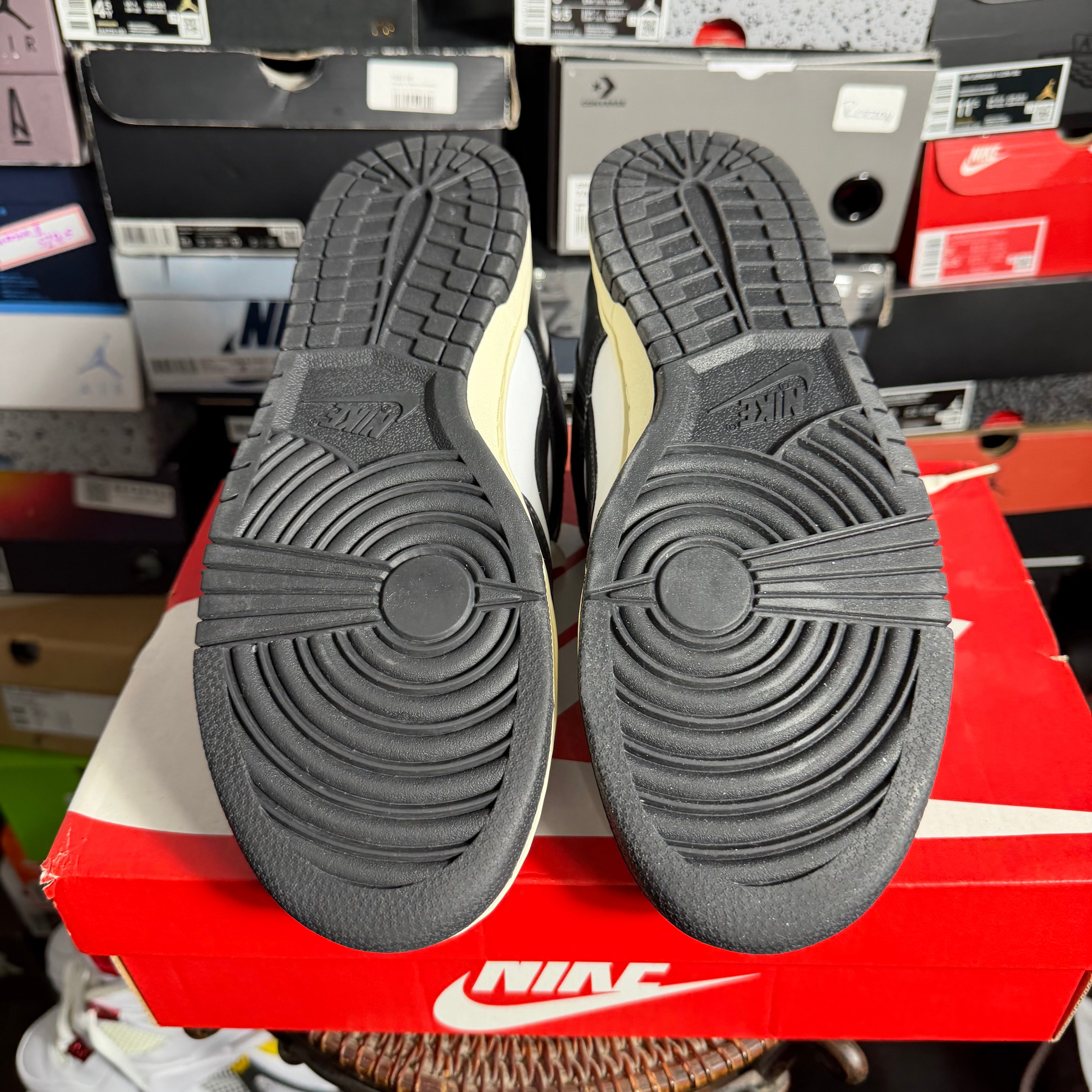 Nike Dunk Low Vintage Panda (Preowned)