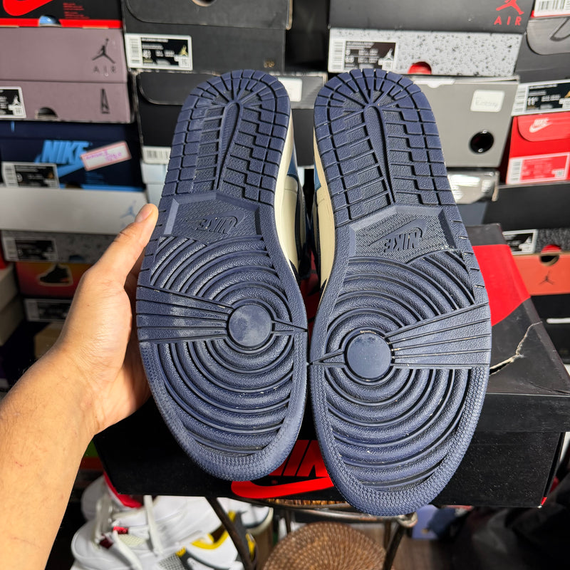 Jordan 1 Retro High Obsidian (Preowned)