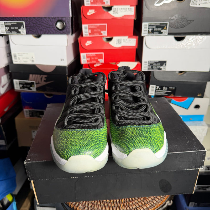 Jordan 11 Retro Low Green Snakeskin (Preowned)