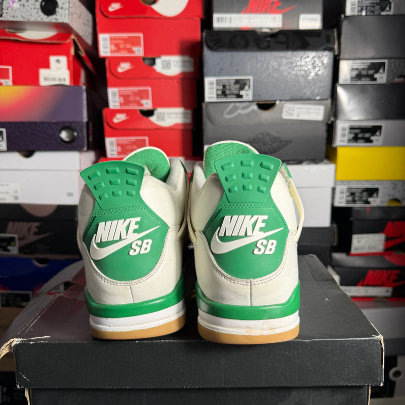 Jordan 4 Retro SB Pine Green (Preowned) (Sz 12)